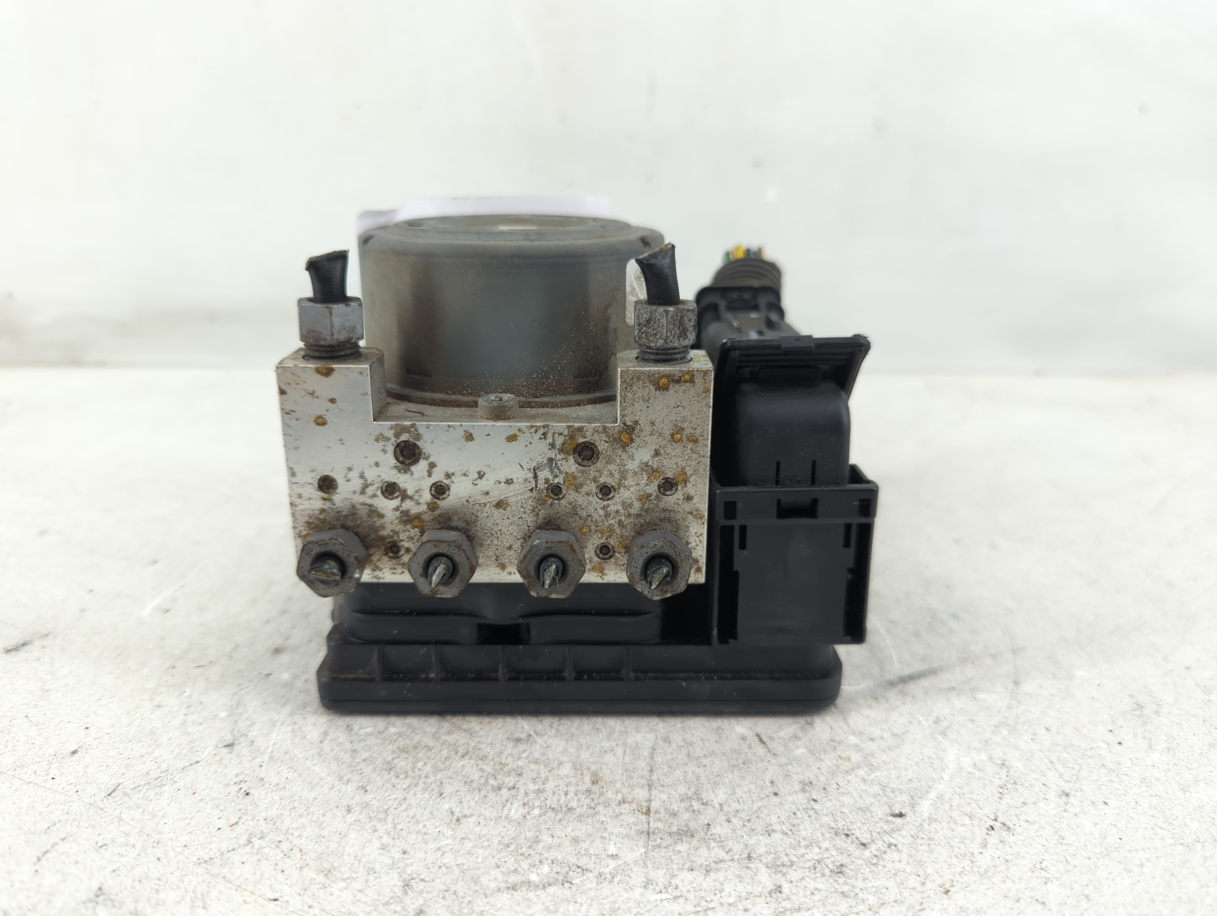 Picture of 2014-2016 Ford Fusion Abs Pump Control Module 1098640