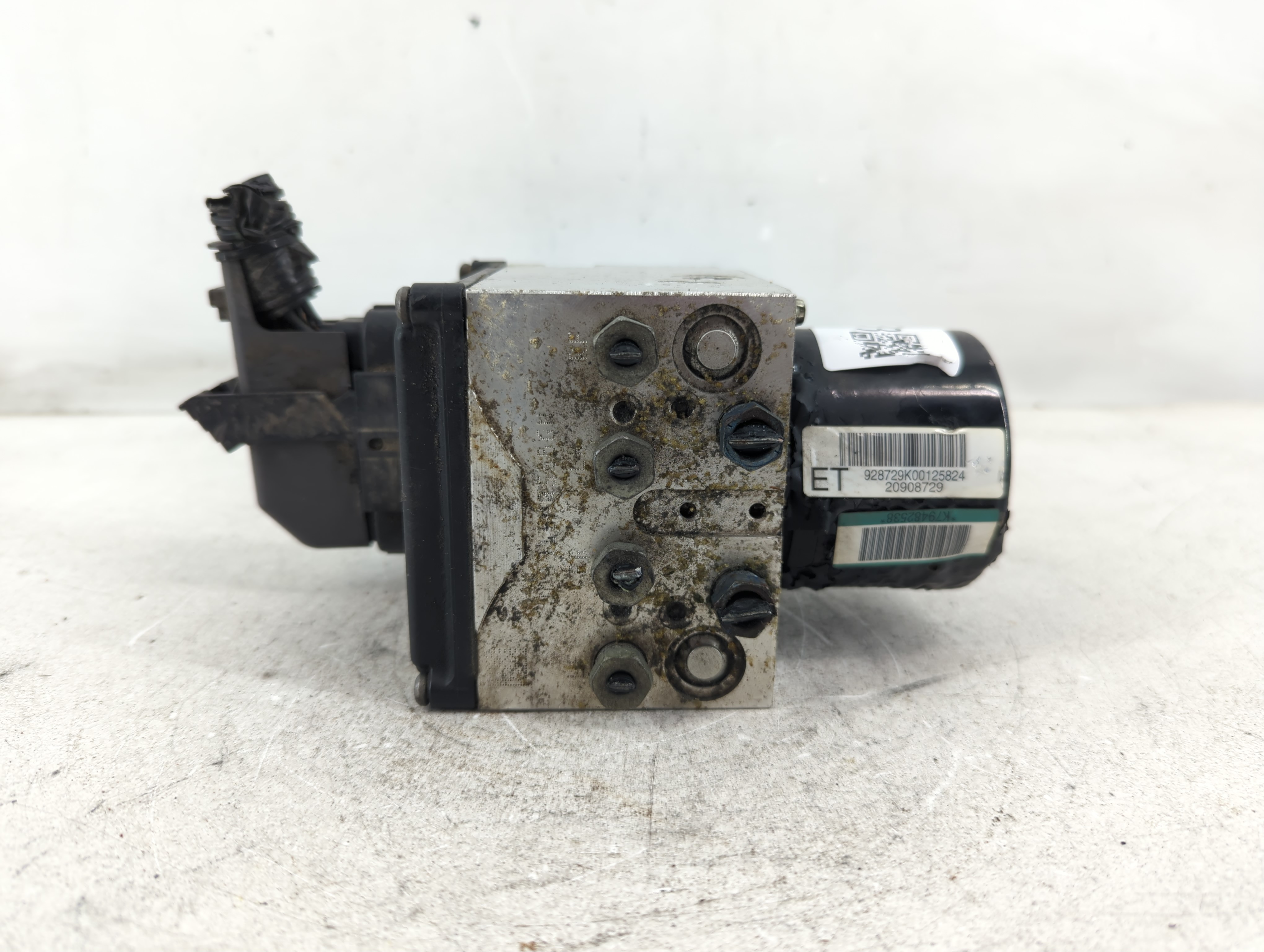 2011-2011 Chevrolet Malibu Abs Pump Control Module 1098643 - Oemusedautoparts1.com