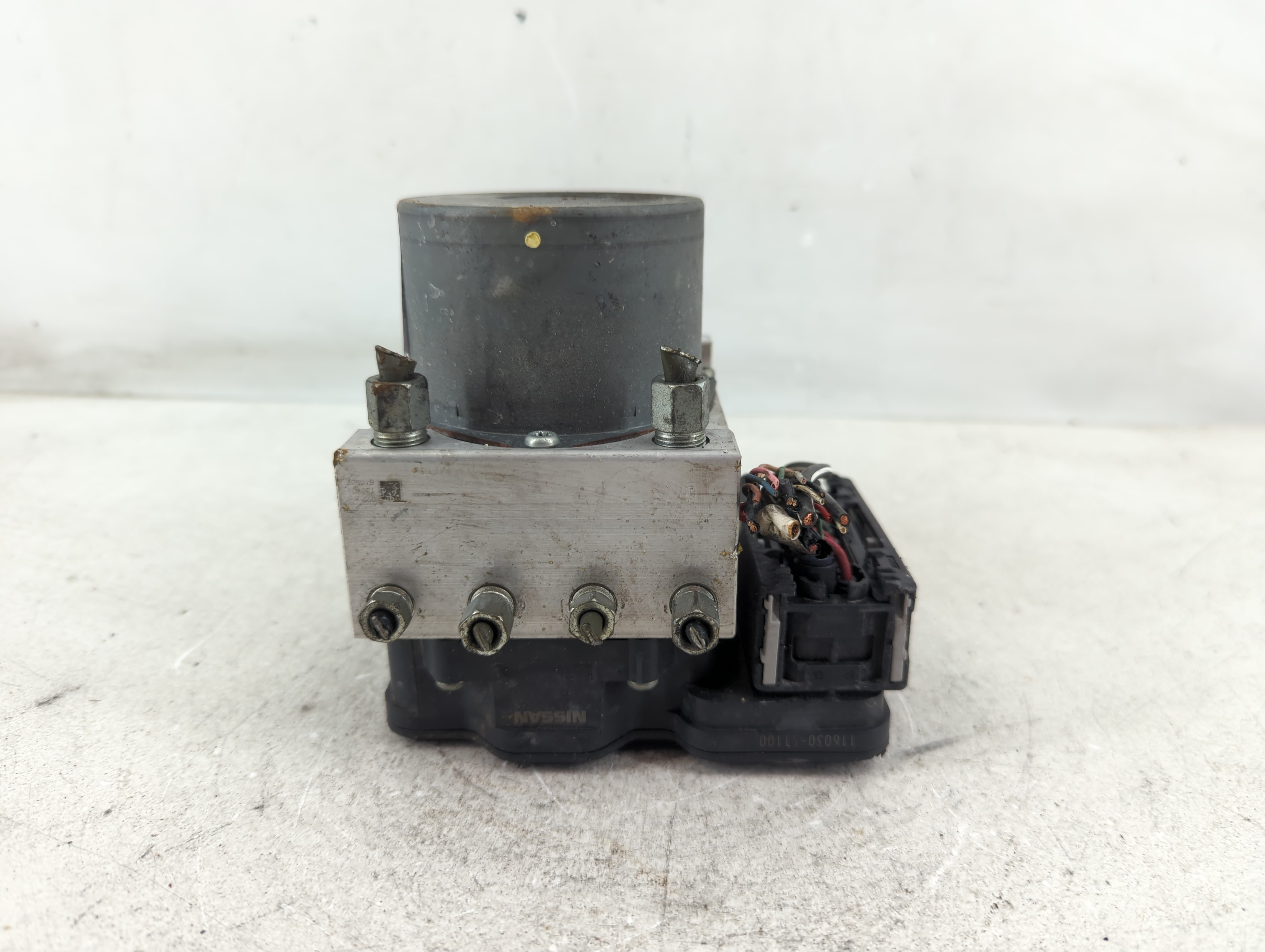 2018-2018 Infiniti Qx60 Abs Pump Control Module 1098644 - Oemusedautoparts1.com