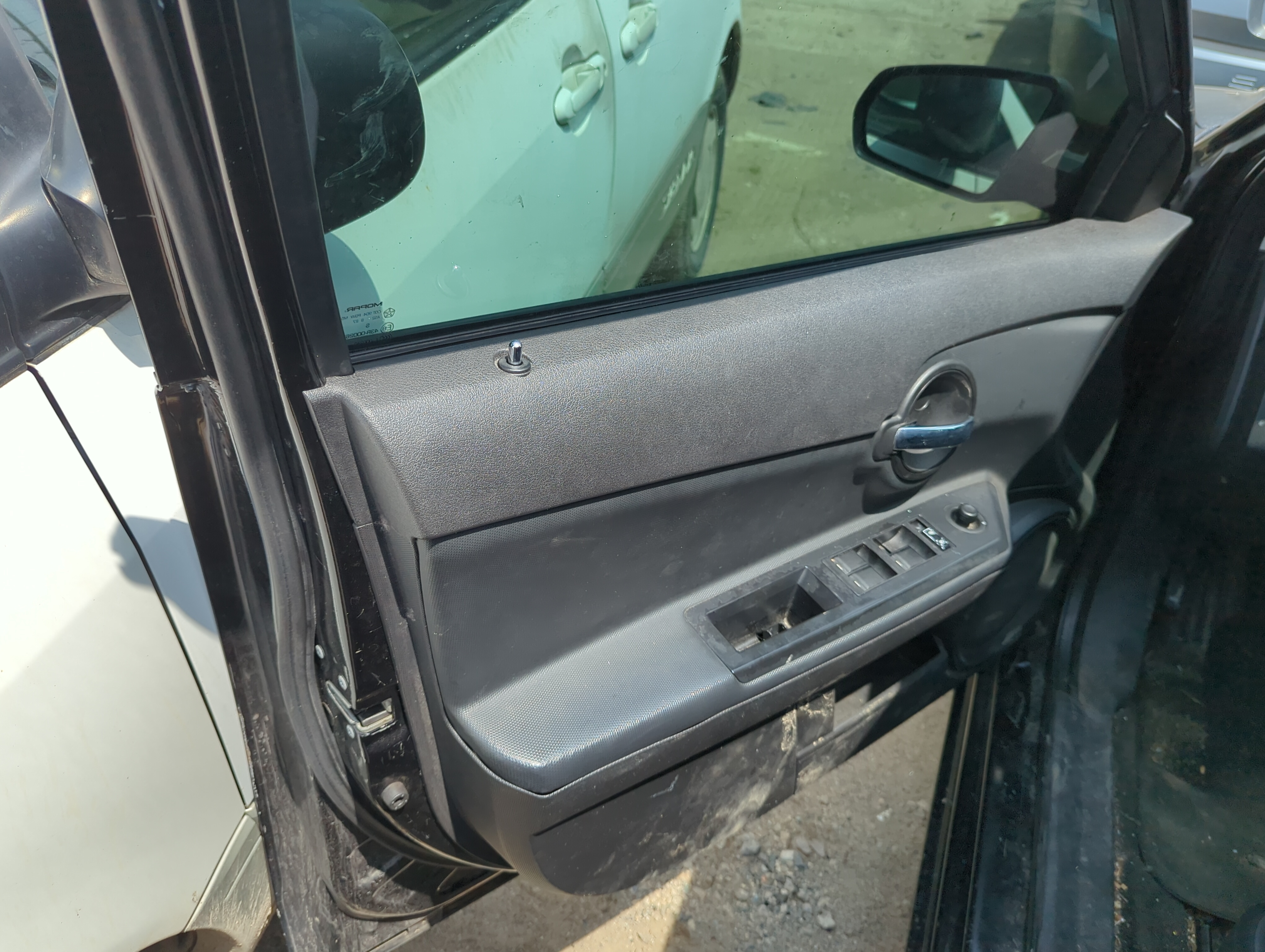 Picture of 2010 Dodge Avenger Front Left Driver Interior Door Panel Trim 1098784