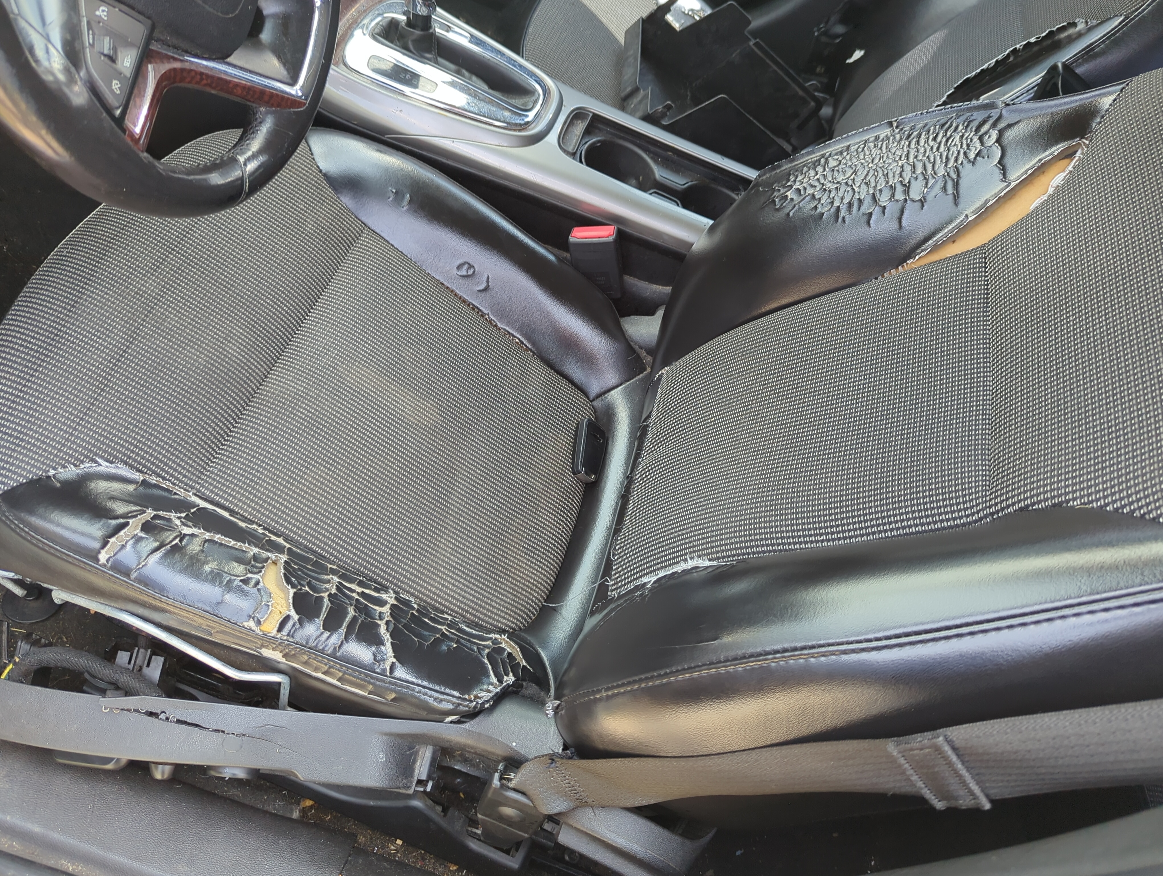 2013-2013 Chevrolet Malibu Driver Front Seat Oem 1099148 - Oemusedautoparts1.com