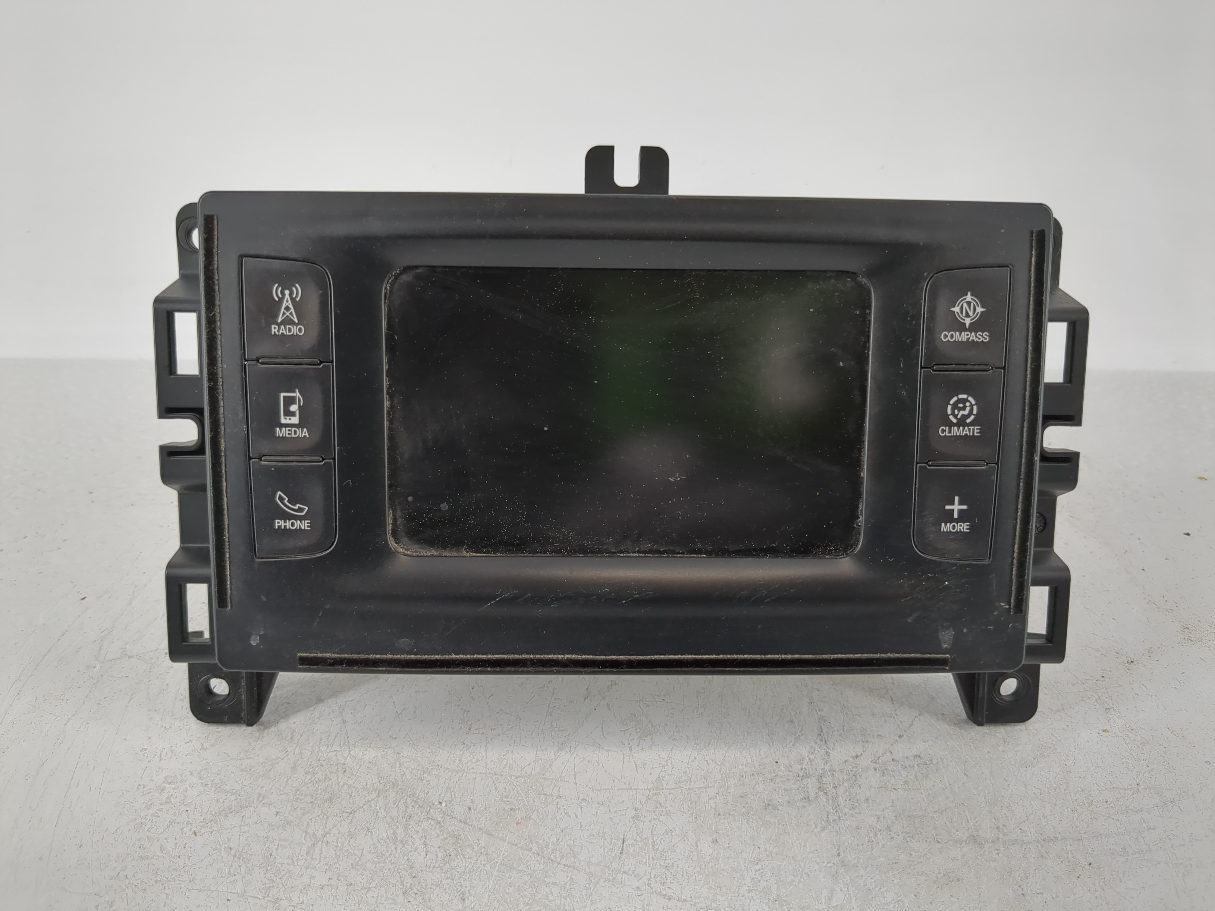 2016-2016 Chrysler 200 Am Fm Cd Player Radio Receiver 1099169 - Oemusedautoparts1.com