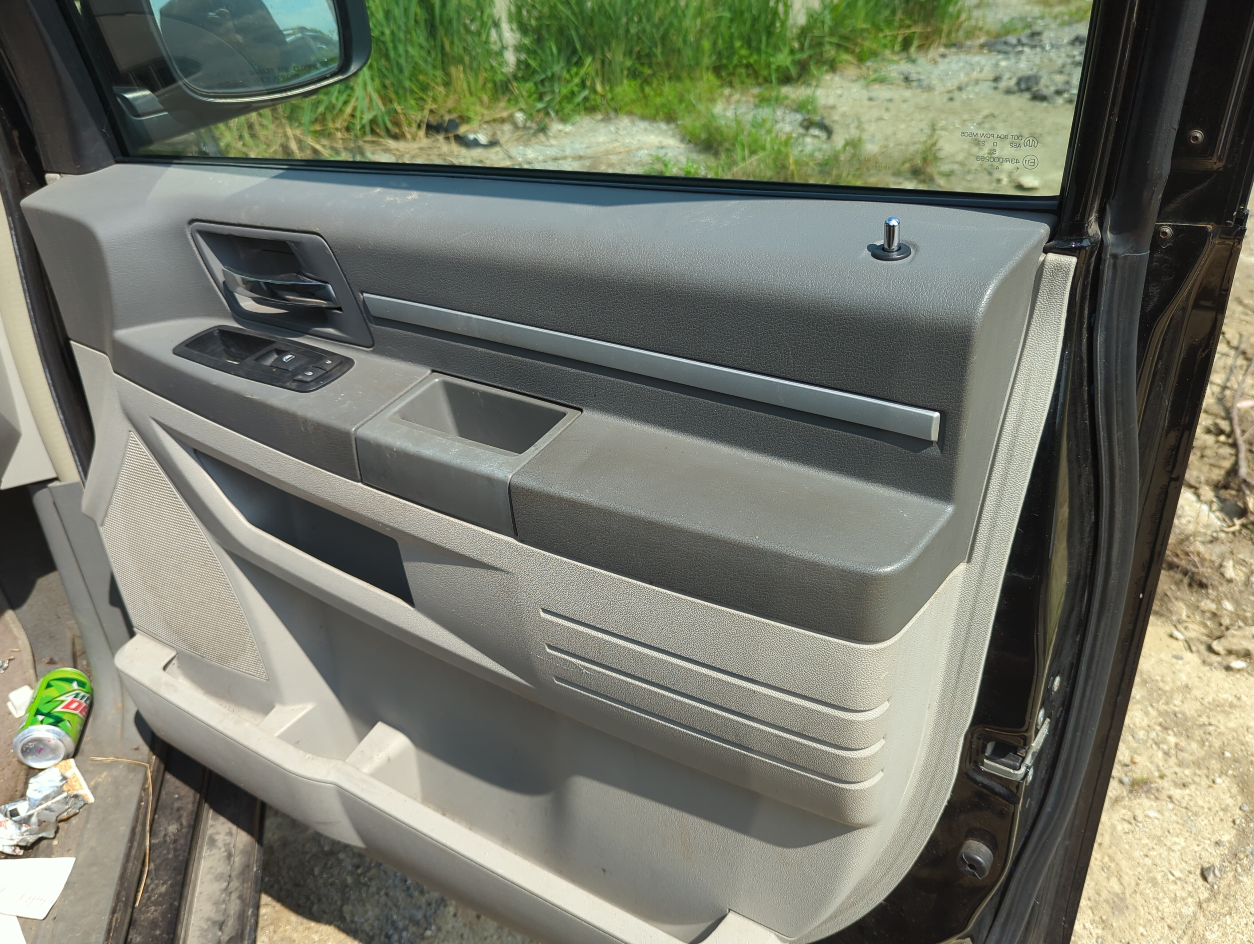Picture of 2008 Dodge Grand Caravan Front Right Passenger Interior Door Panel Trim 1099272