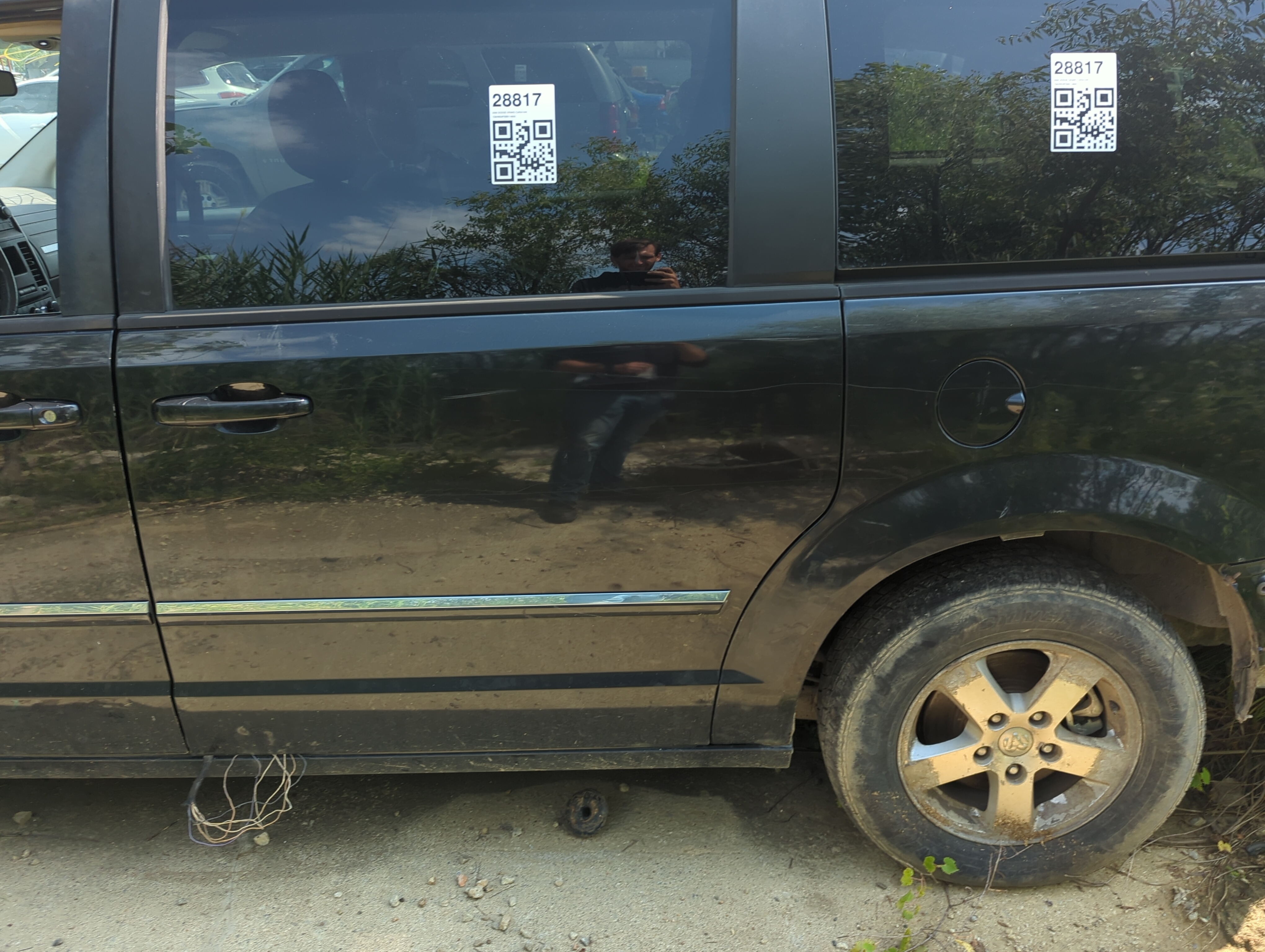 2008-2010 Dodge Grand Caravan Trunk/decklid/hatch/tailgate Oem 1099308 - Oemusedautoparts1.com