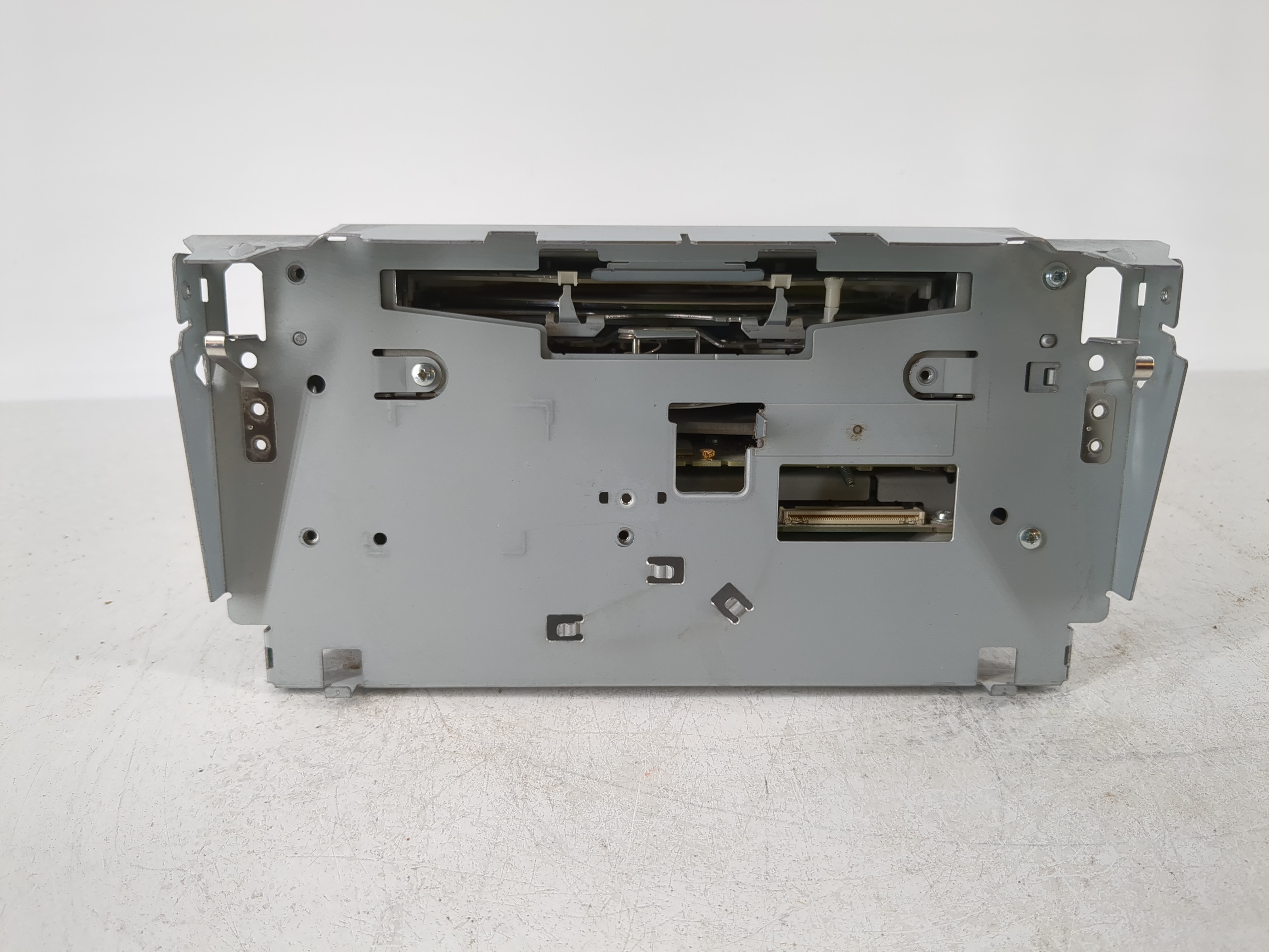 2018-2018 Lexus Nx300 Am Fm Cd Player Radio Receiver 1099331 - Oemusedautoparts1.com
