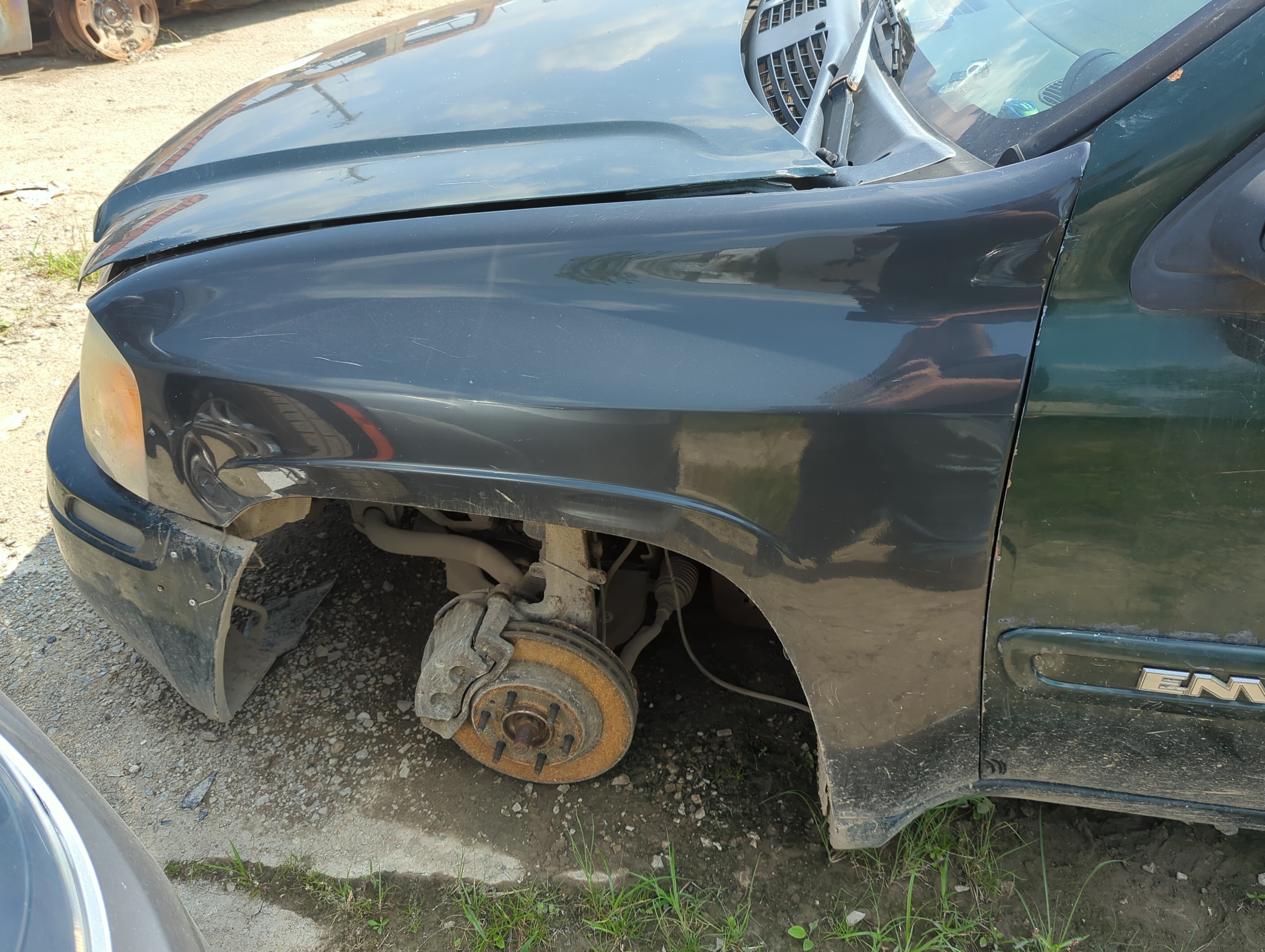 Picture of 2002-2009 Gmc Envoy Driver Fender 1099402