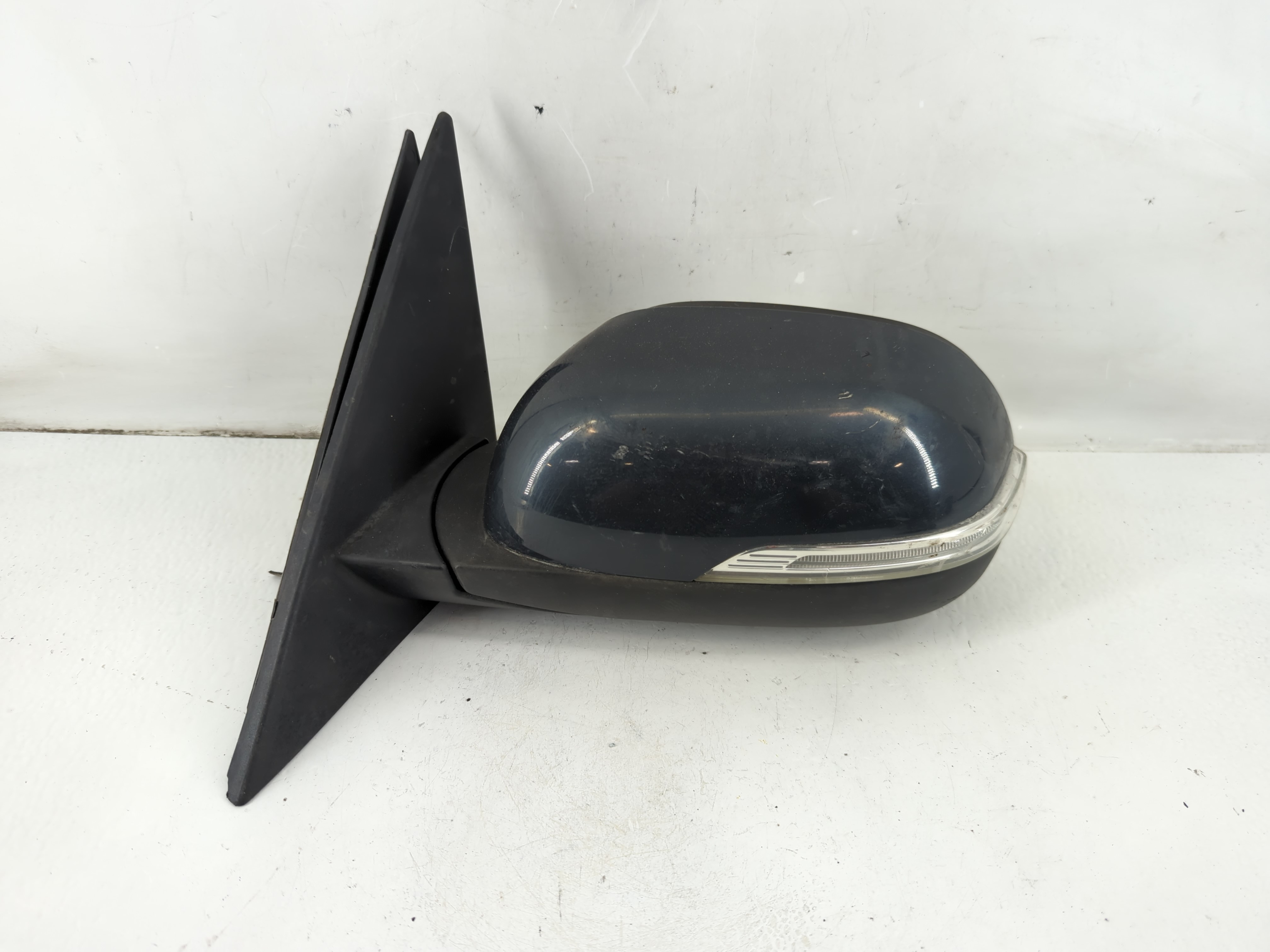 2014-2019 Kia Soul Driver Left Side View Power Door Mirror Black 1099524 - Oemusedautoparts1.com