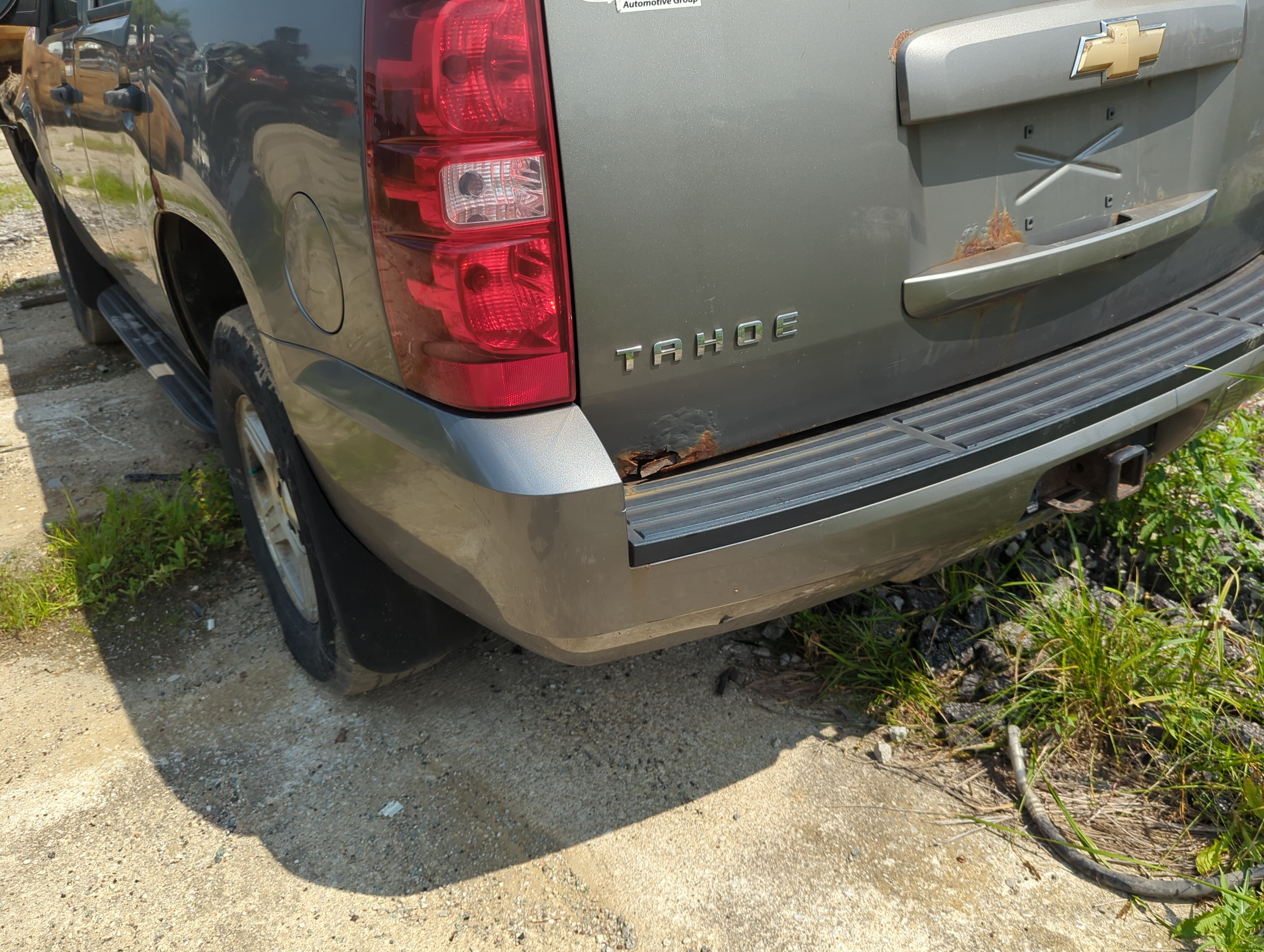 Picture of 2007-2014 Chevrolet Tahoe Rear Bumper Assembly Oem 1099636