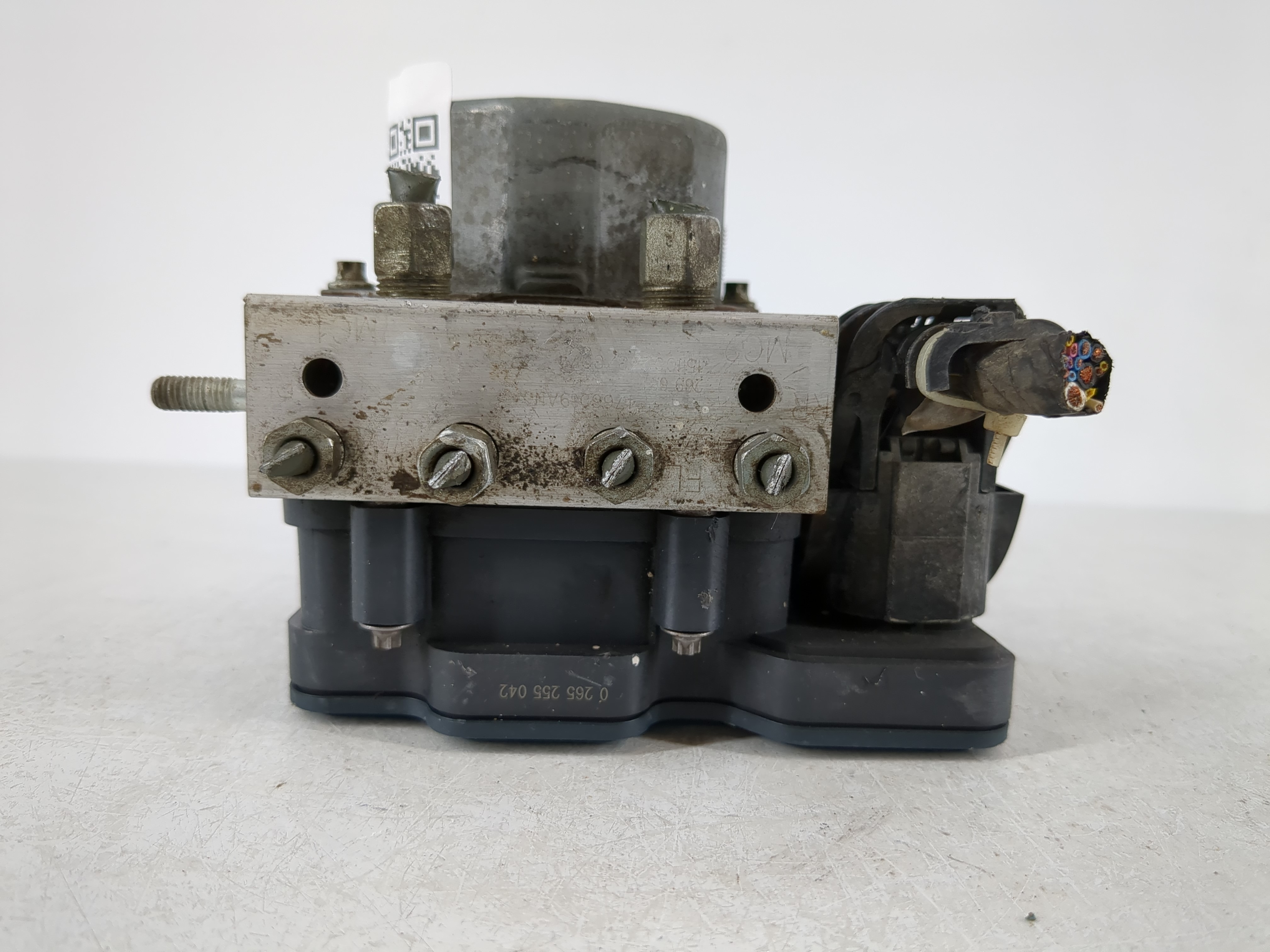 Picture of 2015-2015 Nissan Sentra Abs Pump Control Module 1099752