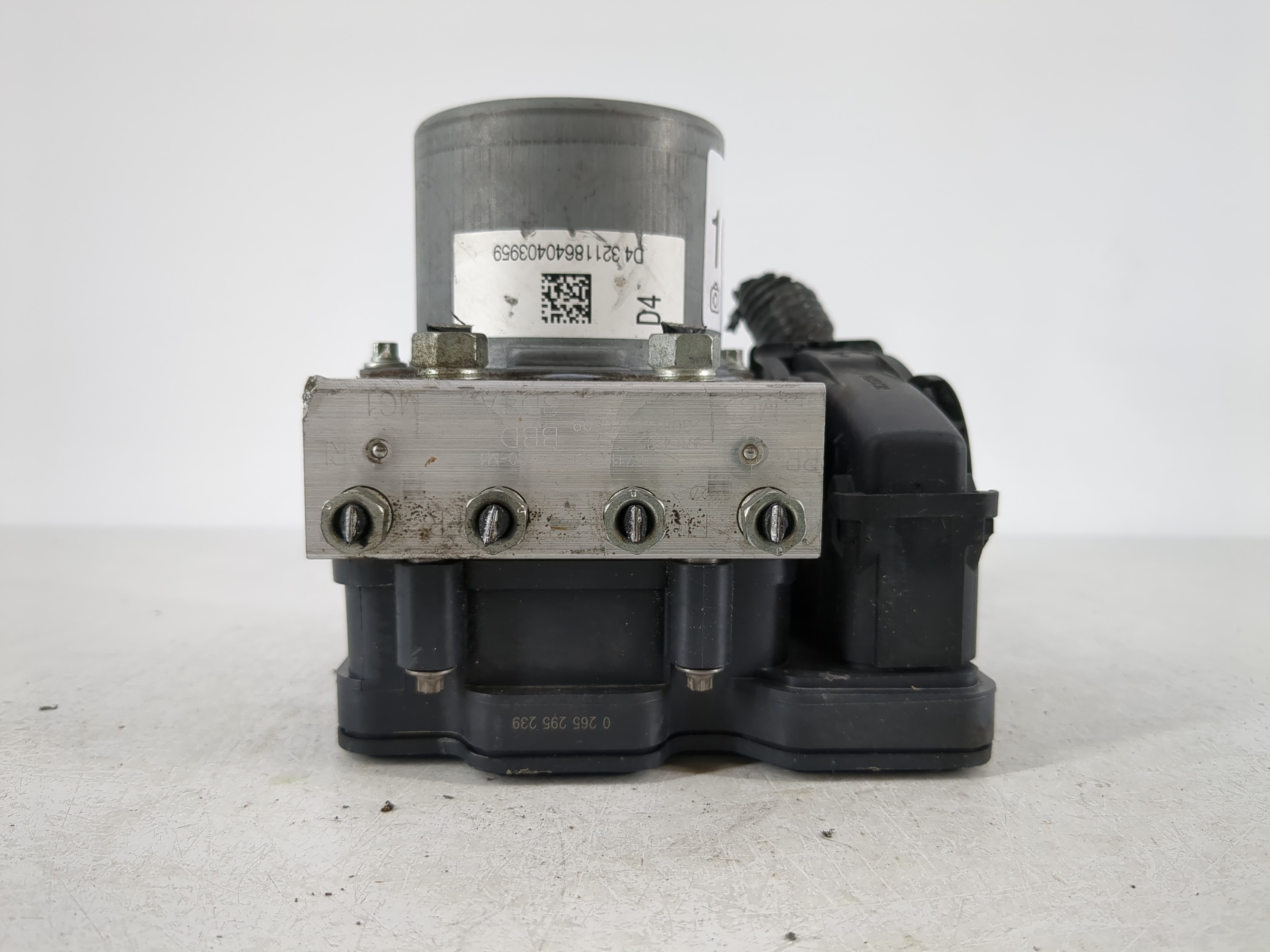 2024 Honda Cr-v Abs Pump Control Module 1099757 - Oemusedautoparts1.com