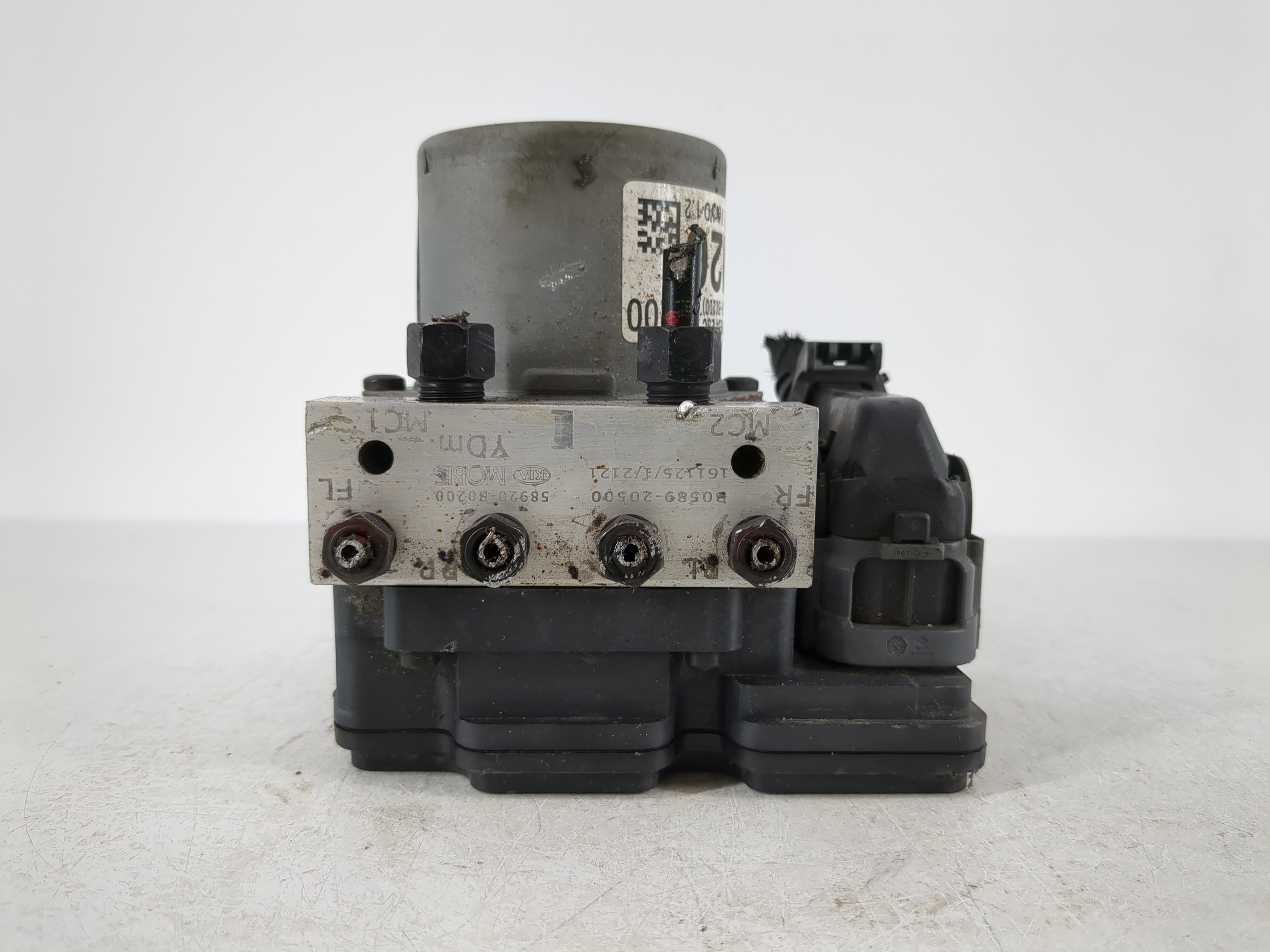 Picture of 2017-2018 Kia Forte Abs Pump Control Module 1099789