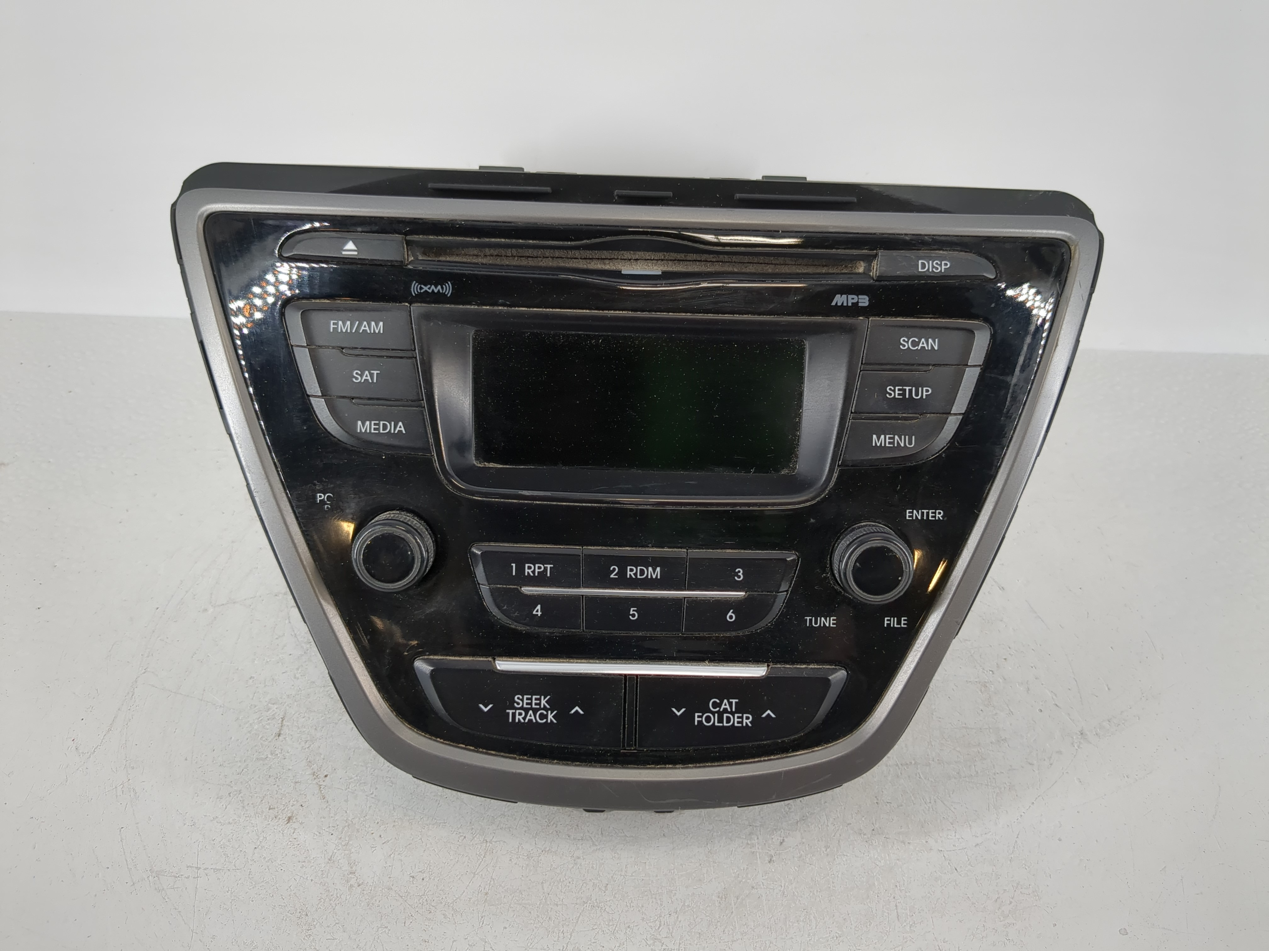 2014-2016 Hyundai Elantra Am Fm Cd Player Radio Receiver 1099803 - Oemusedautoparts1.com