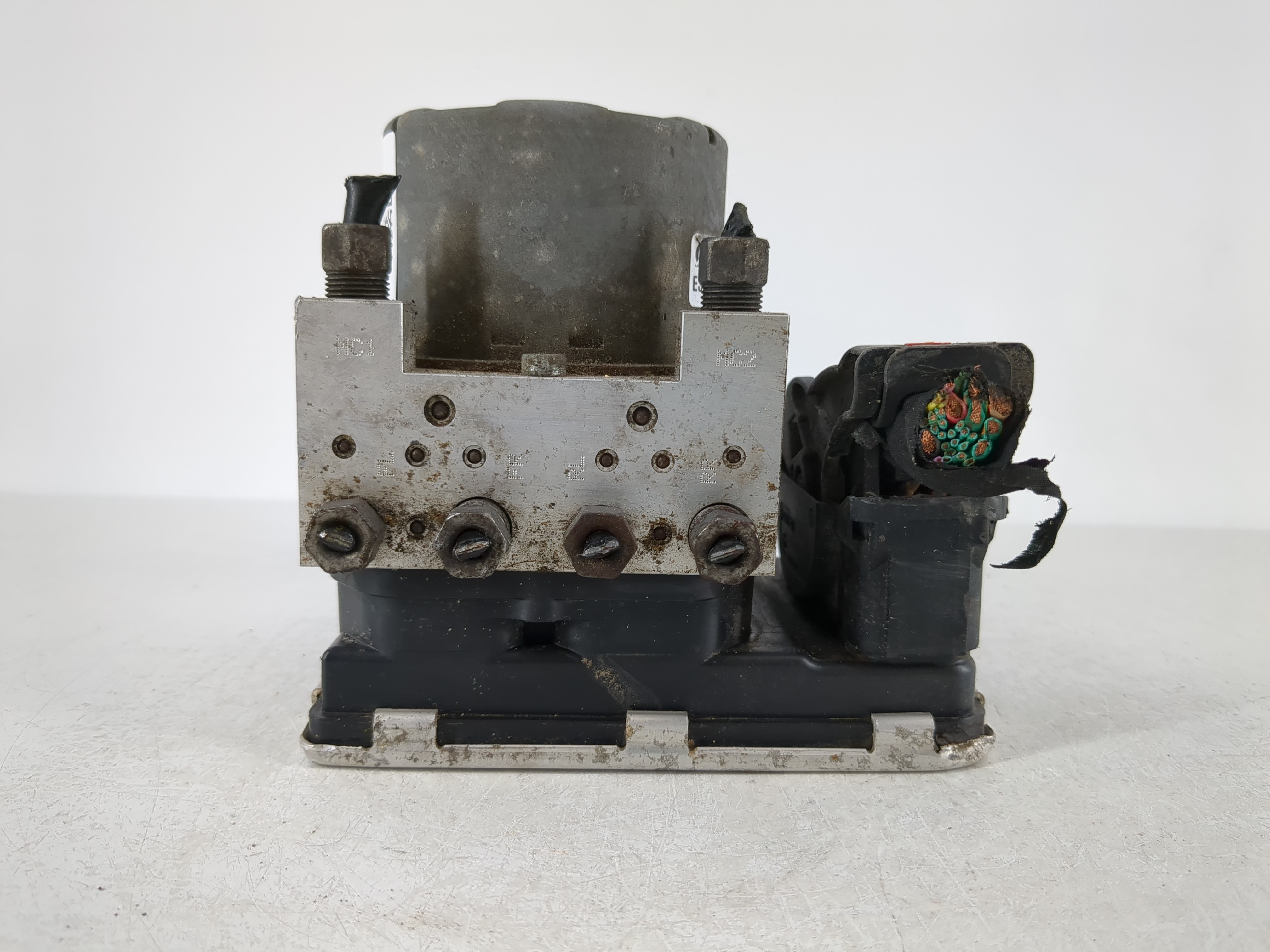 Picture of Dodge Ram 1500 Abs Pump Control Module 1099811