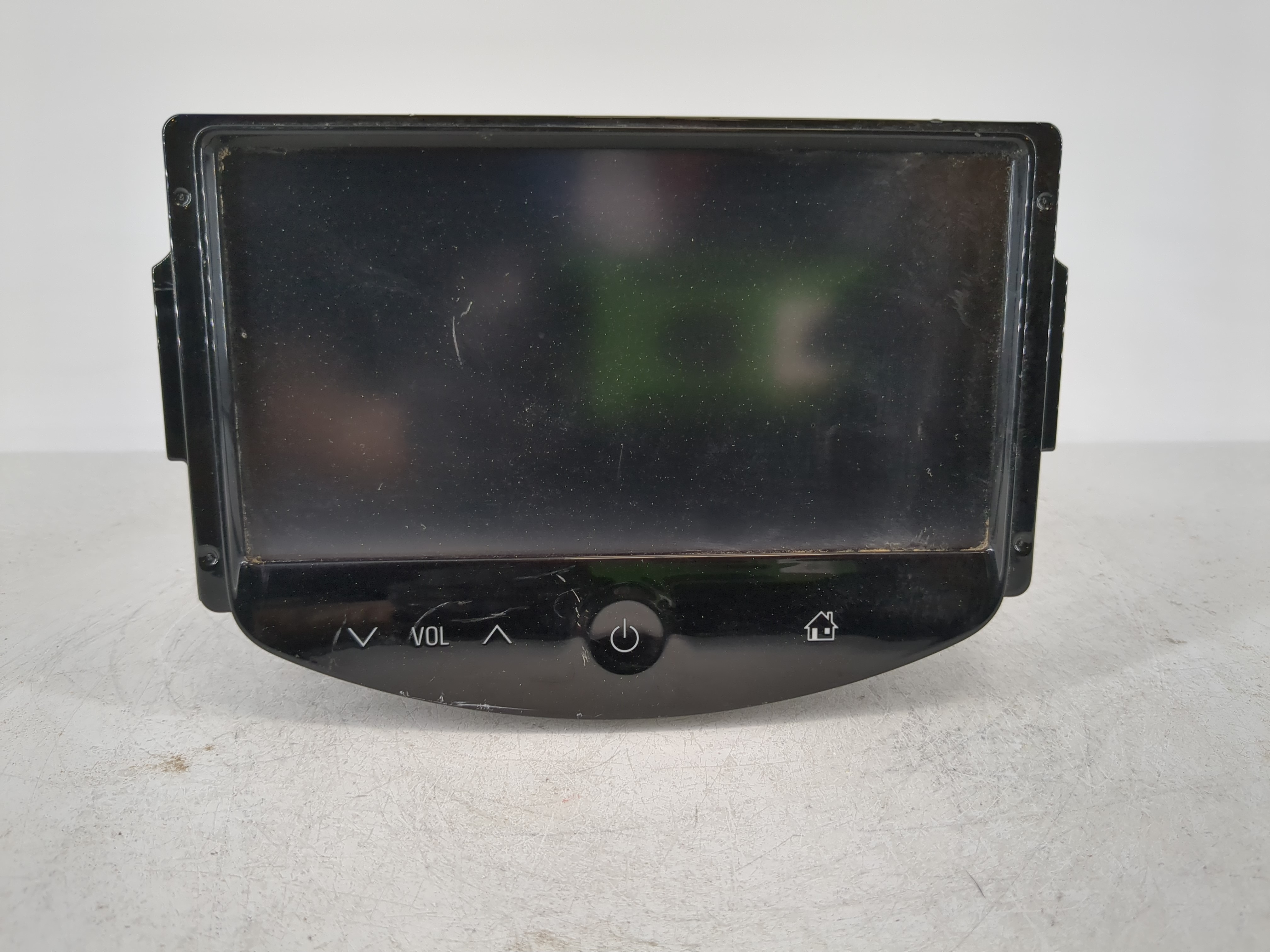 2013-2013 Chevrolet Sonic Am Fm Cd Player Radio Receiver 1099830 - Oemusedautoparts1.com