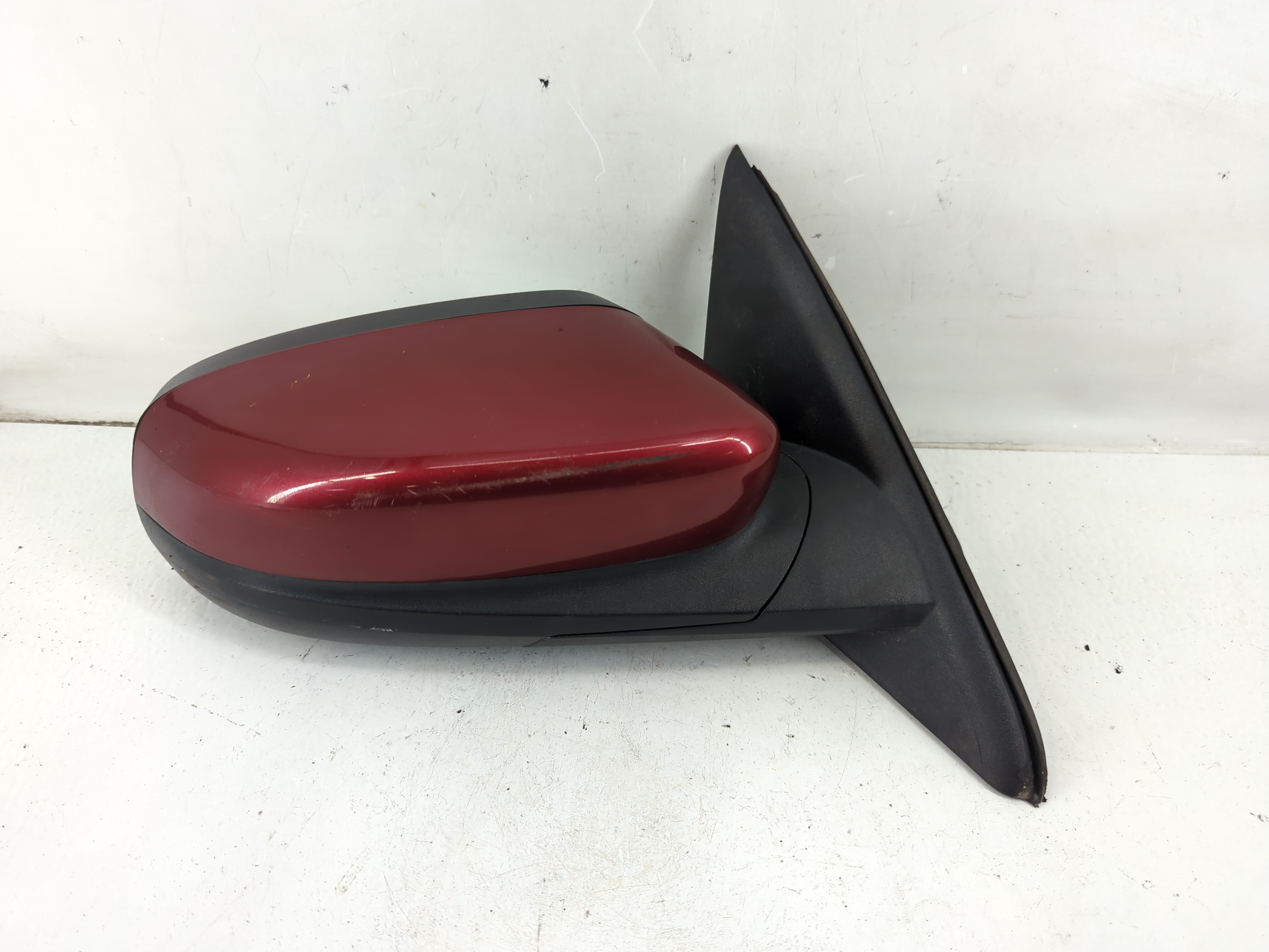 2010-2019 Ford Taurus Passenger Right Side View Power Door Mirror Red 1099842 - Oemusedautoparts1.com