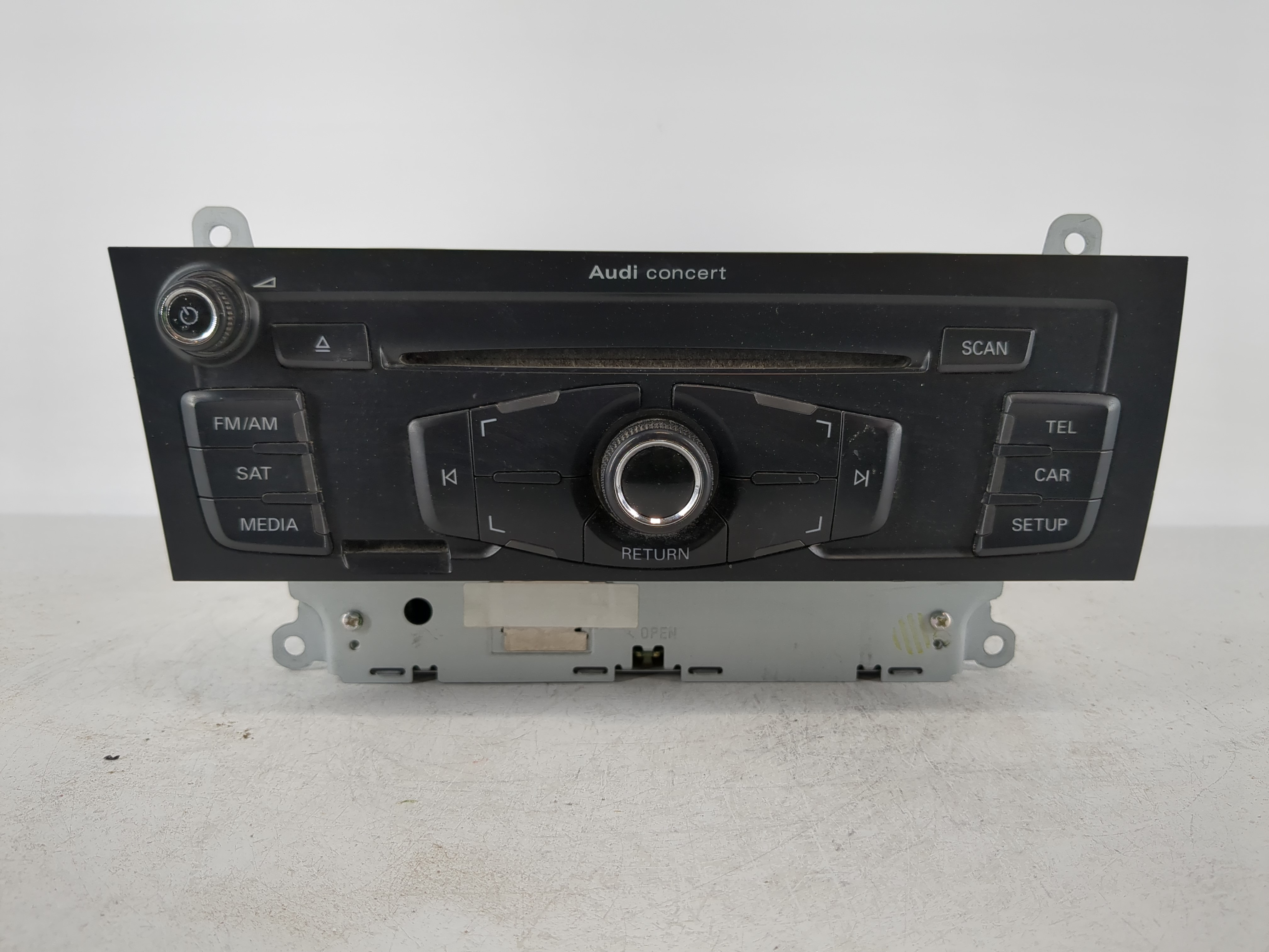 2009-2009 Audi A4 Am Fm Cd Player Radio Receiver 1099860 - Oemusedautoparts1.com