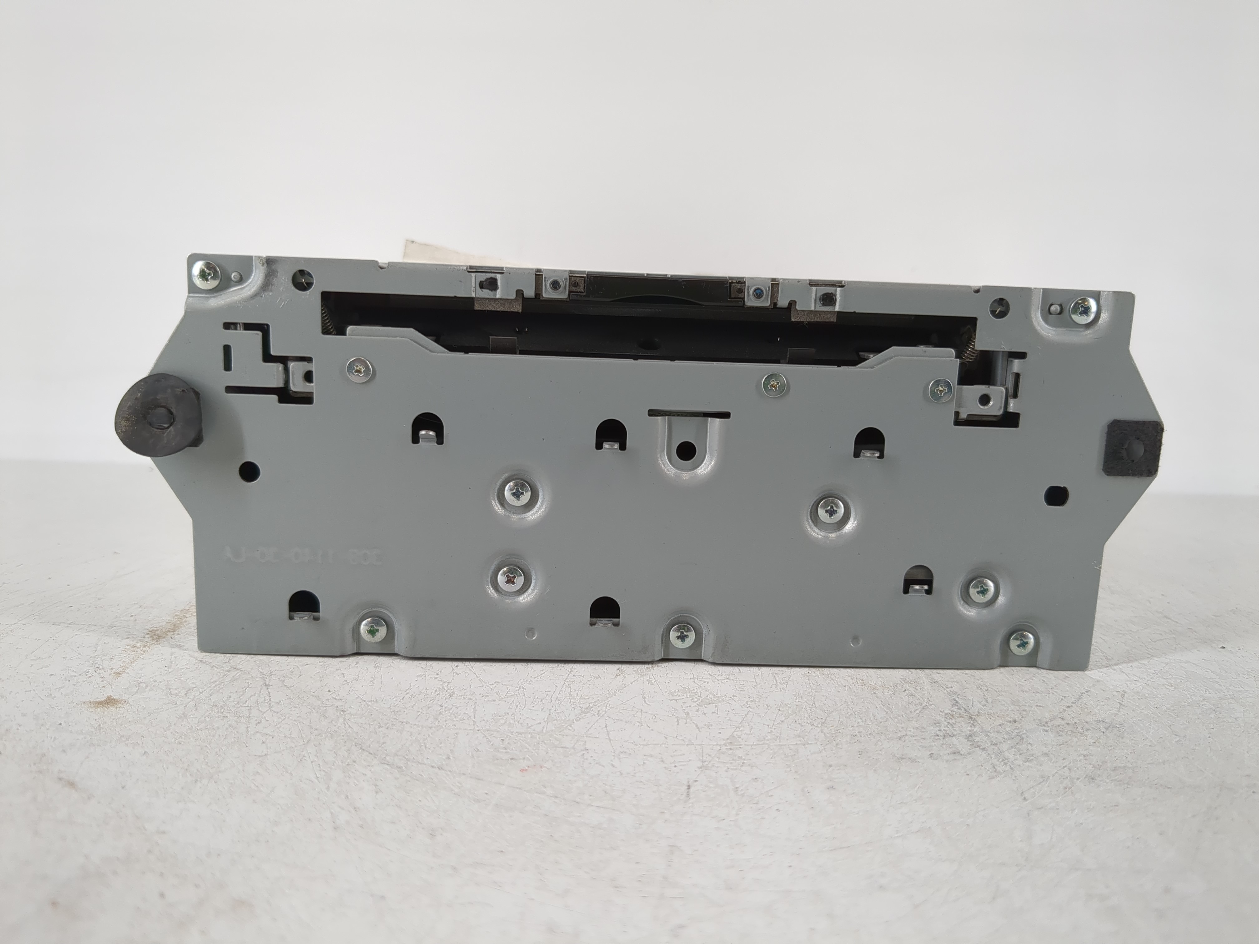 Picture of 2017-2020 Infiniti Qx60 Am Fm Cd Player Radio Receiver 1099880