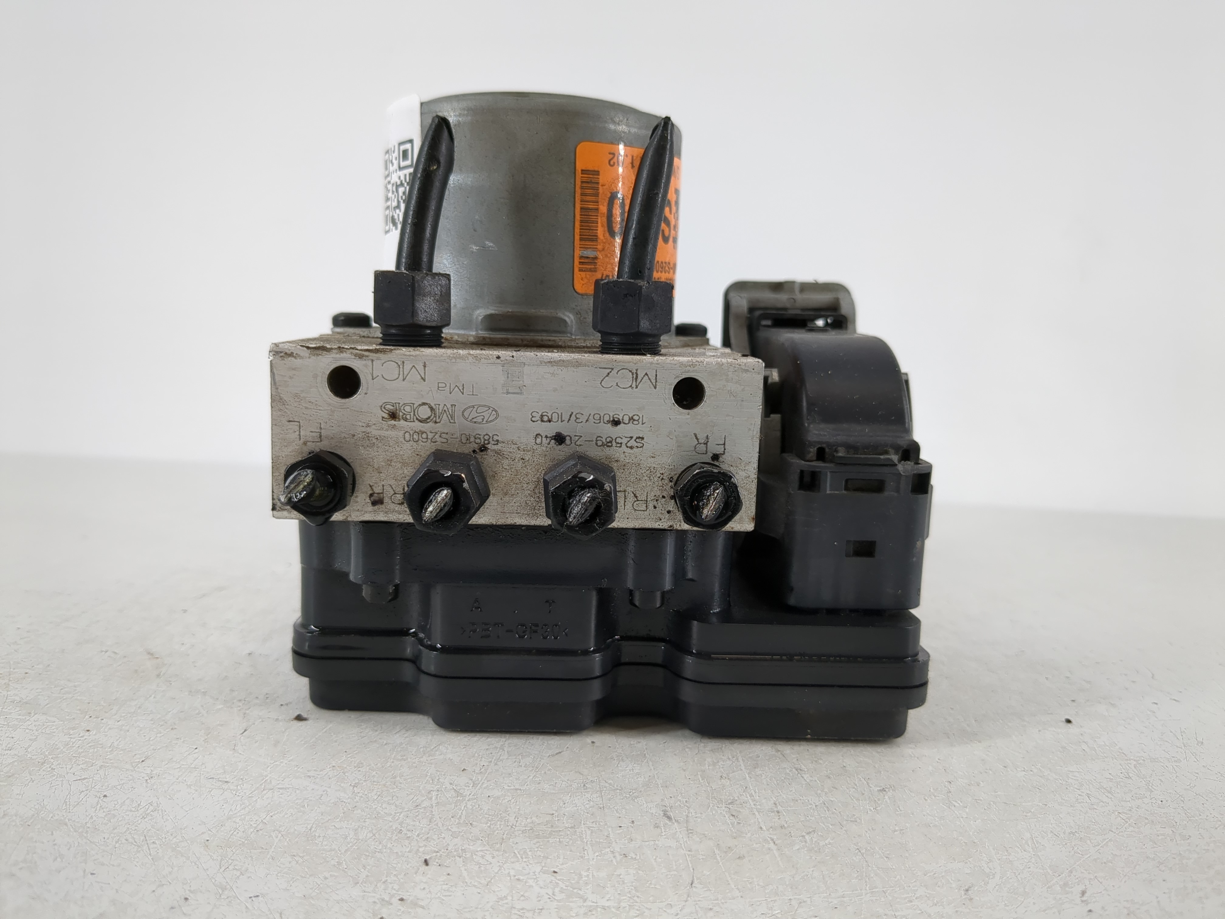 Picture of 2019-2020 Hyundai Santa Fe Abs Pump Control Module 1099885