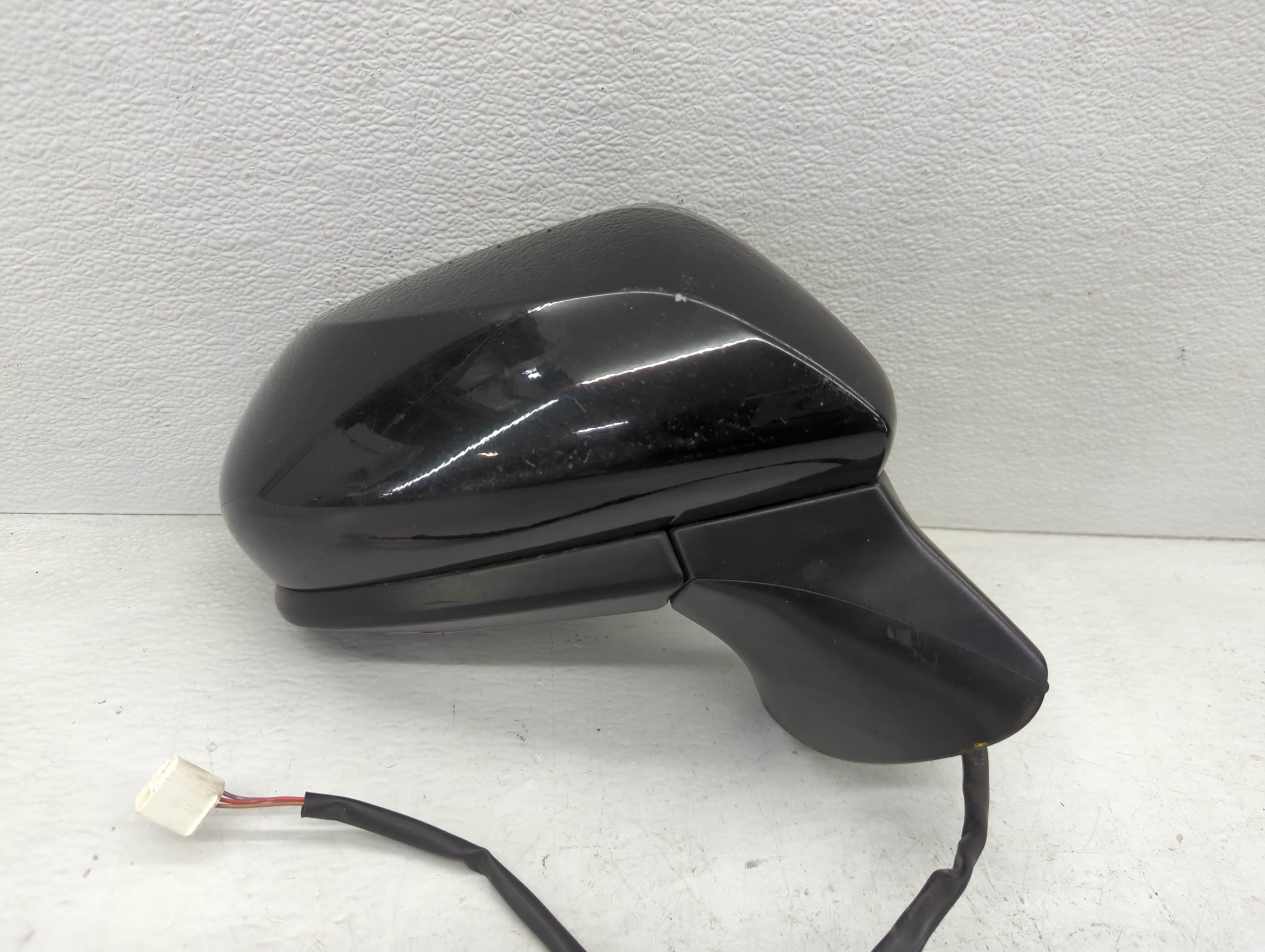 2018-2022 Toyota Camry Passenger Right Side View Power Door Mirror Black 1099889 - Oemusedautoparts1.com