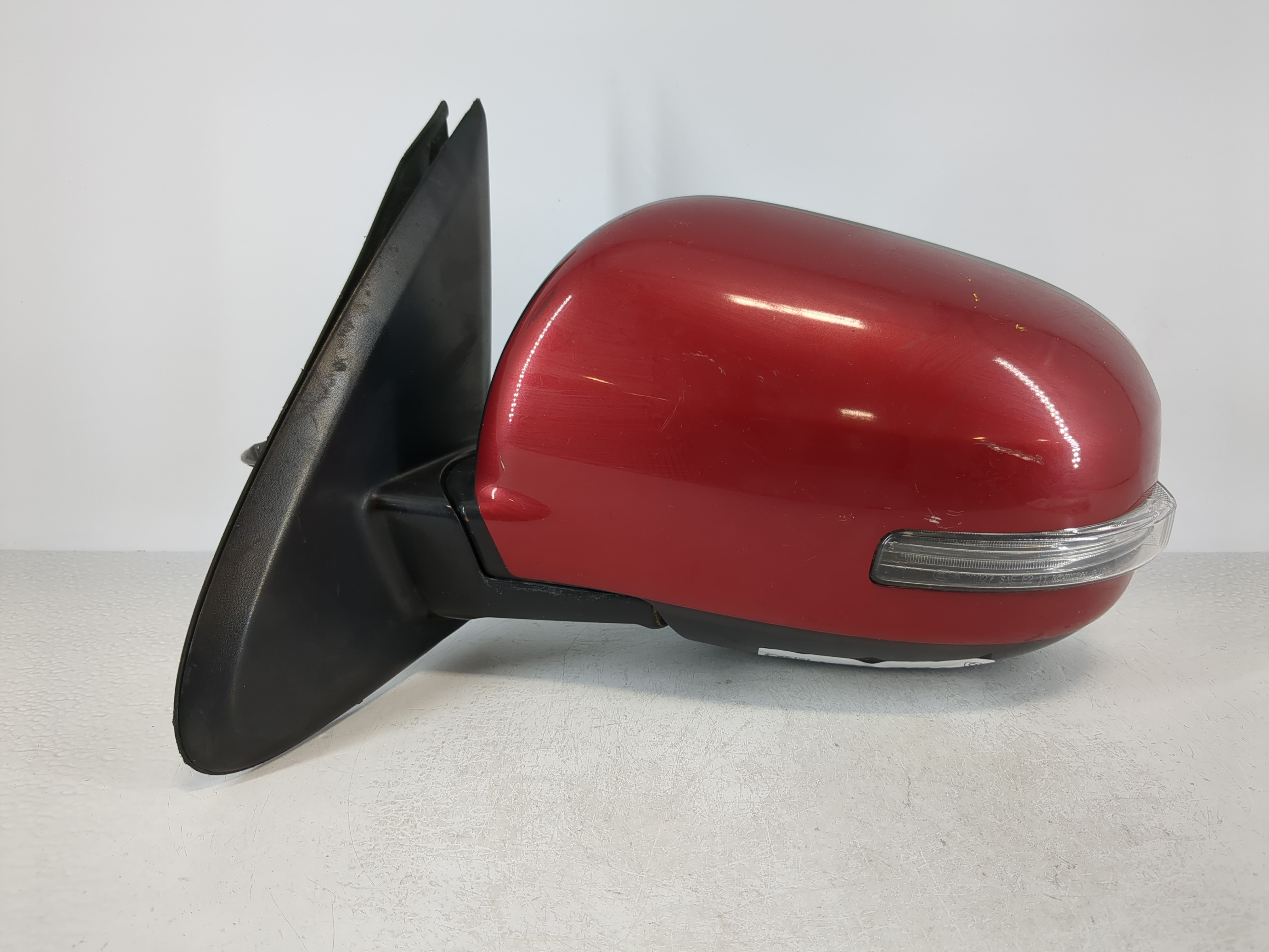 2016 Mitsubishi Outlander Driver Left Side View Power Door Mirror Red 1099891 - Oemusedautoparts1.com