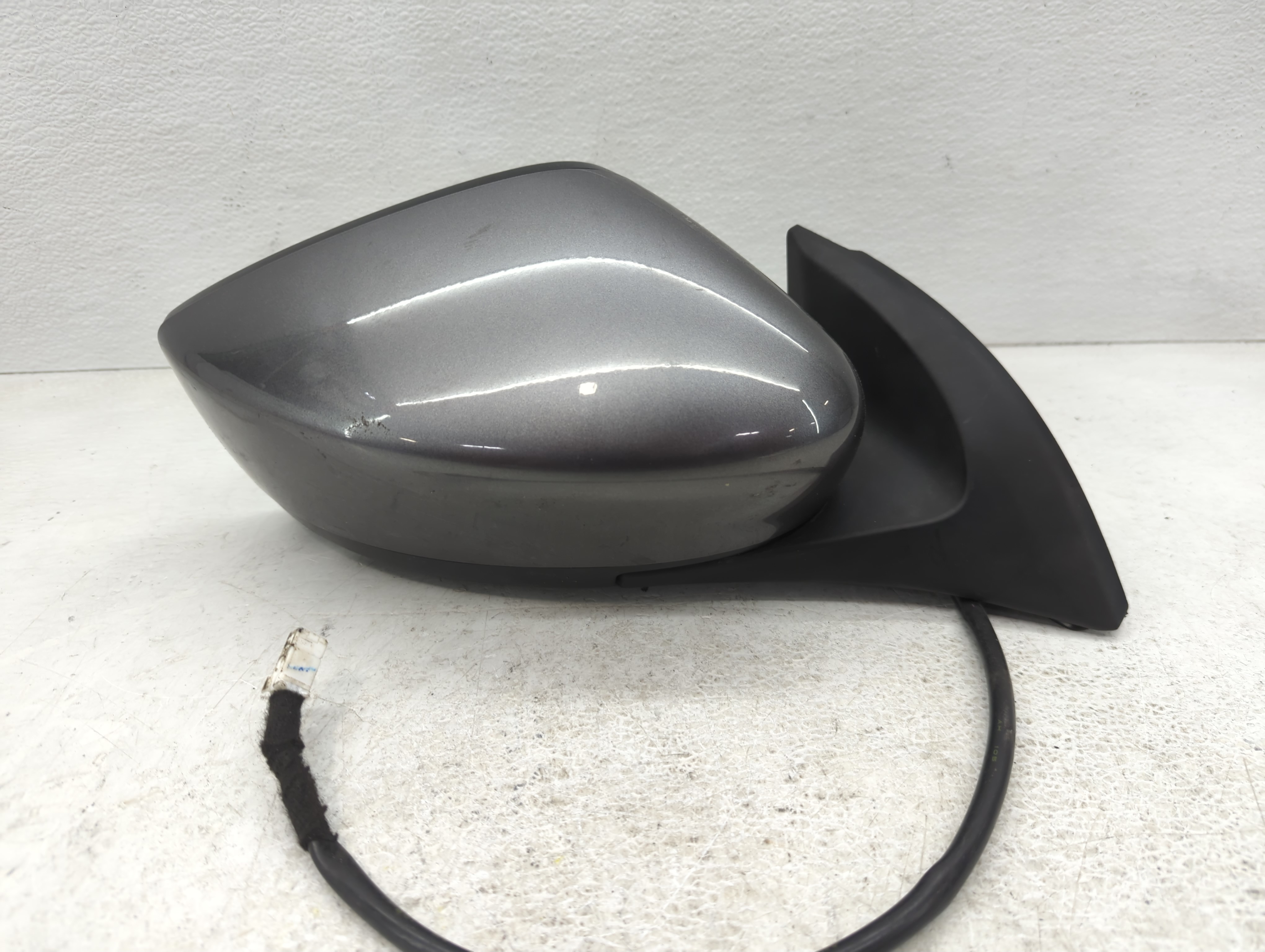 2021-2021 Nissan Leaf Passenger Right Side View Power Door Mirror 1099895 - Oemusedautoparts1.com
