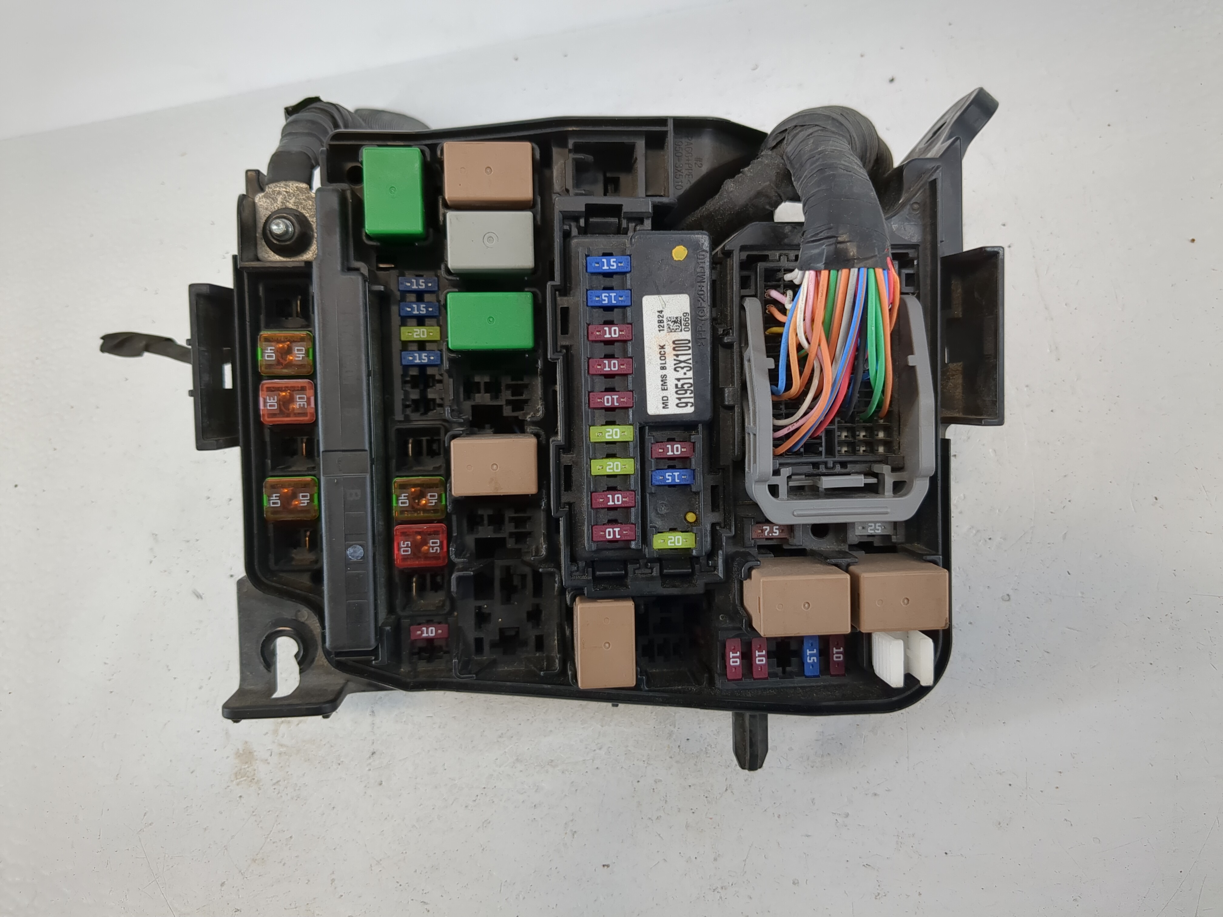 2011-2013 Hyundai Elantra Fusebox Fuse Box Relay Module 91205 3x213 1099926 - Oemusedautoparts1.com
