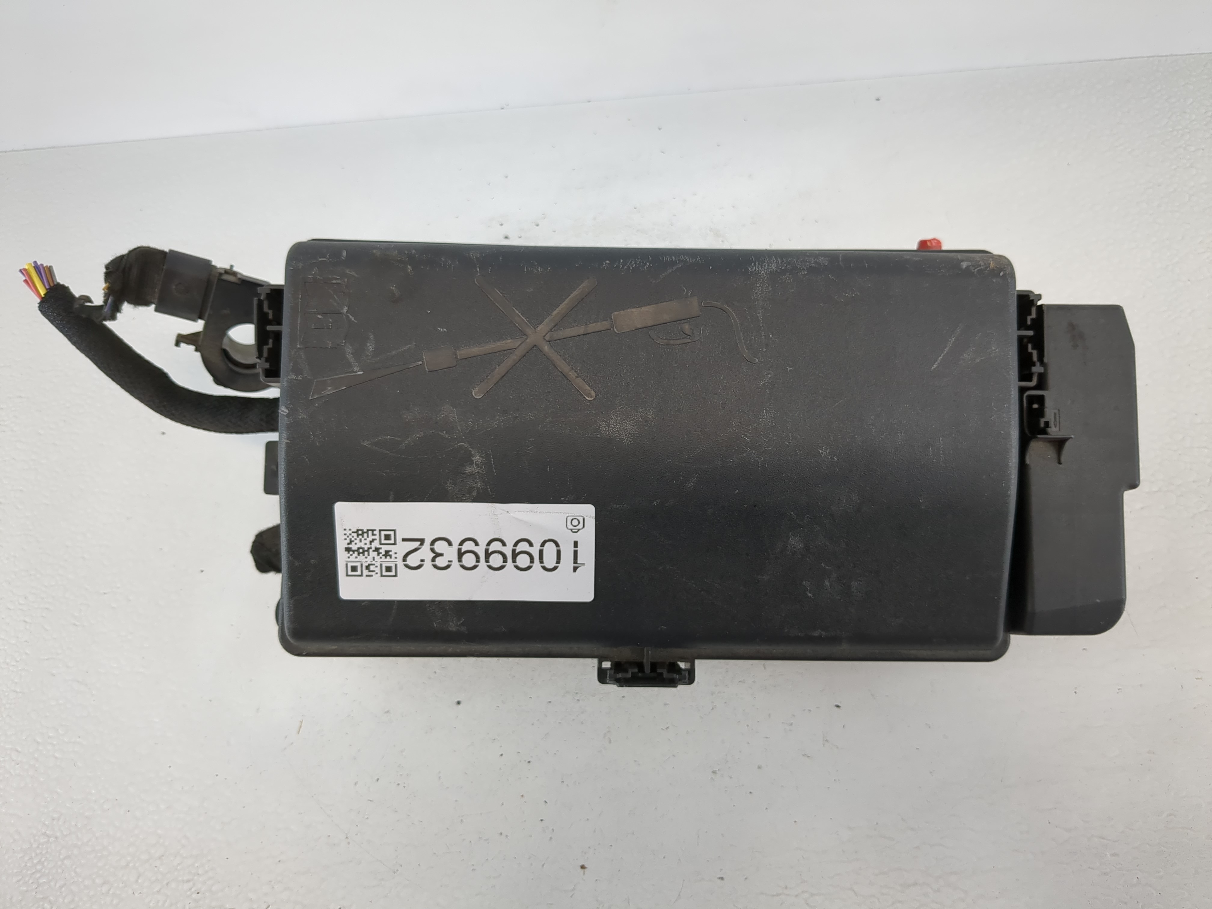 2011-2011 Buick Regal Fusebox Fuse Box Relay Module 13343935|13275887 1099932 - Oemusedautoparts1.com