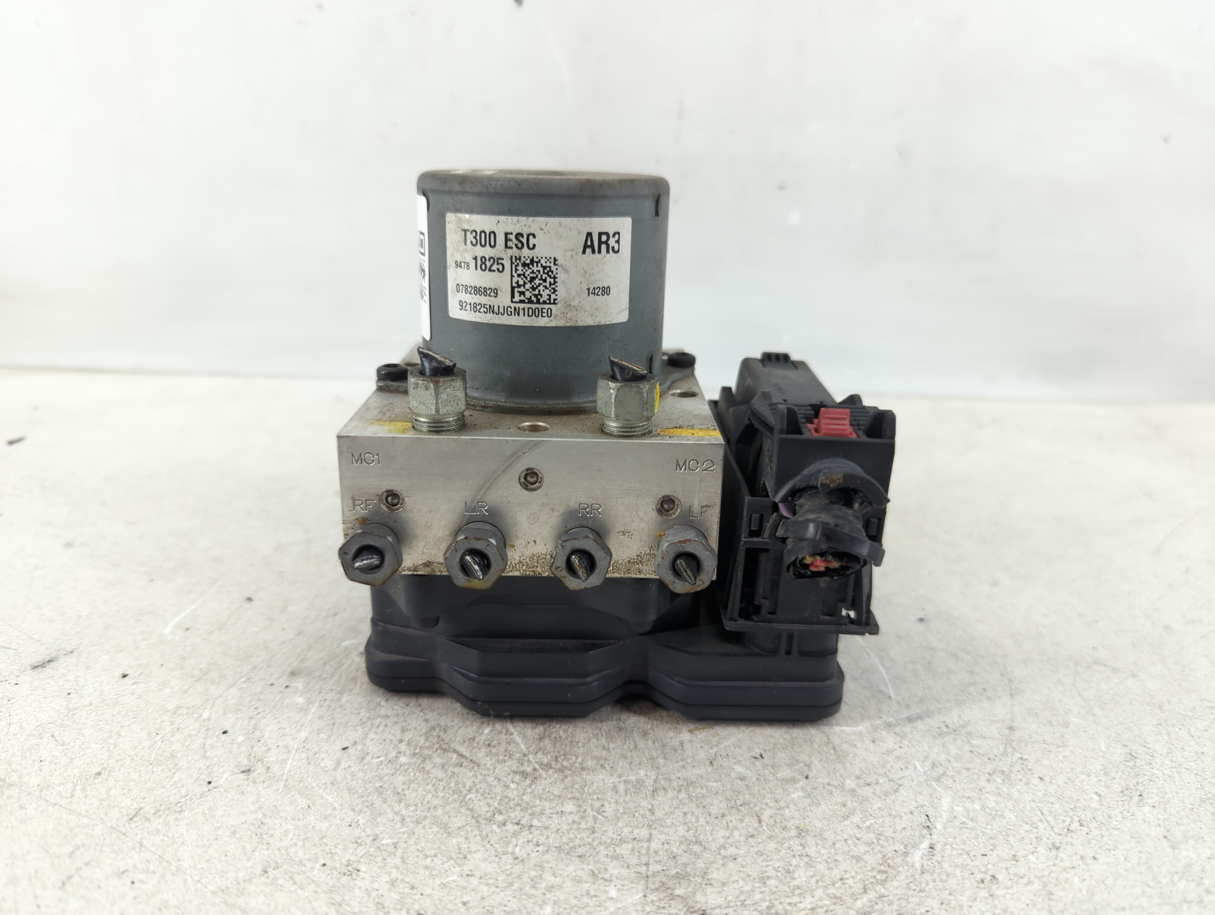 Picture of 2015-2016 Chevrolet Sonic Abs Pump Control Module 1099949