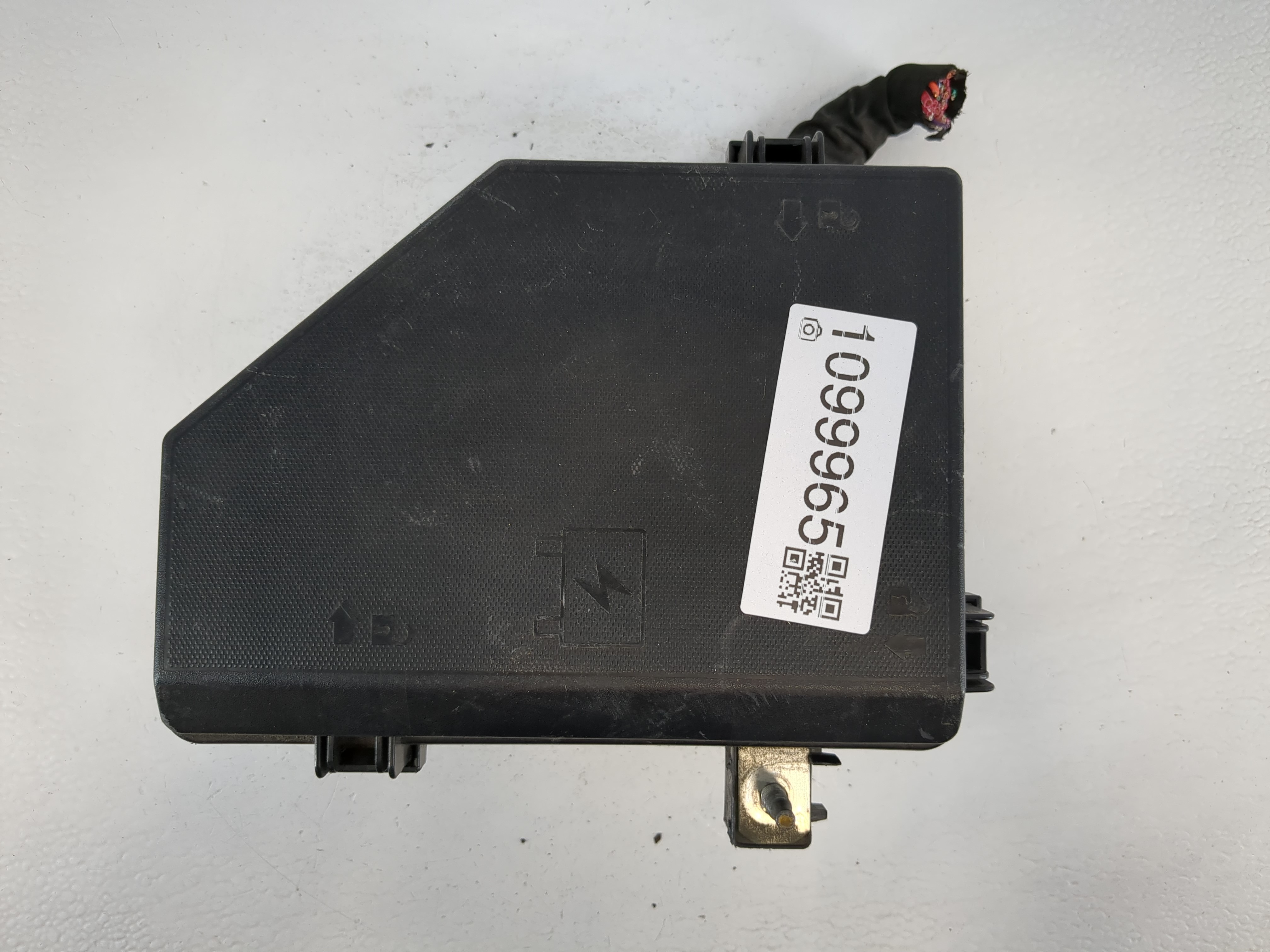 2012-2012 Buick Enclave Fusebox Fuse Box Relay Module 20972852|20972849 1099965 - Oemusedautoparts1.com