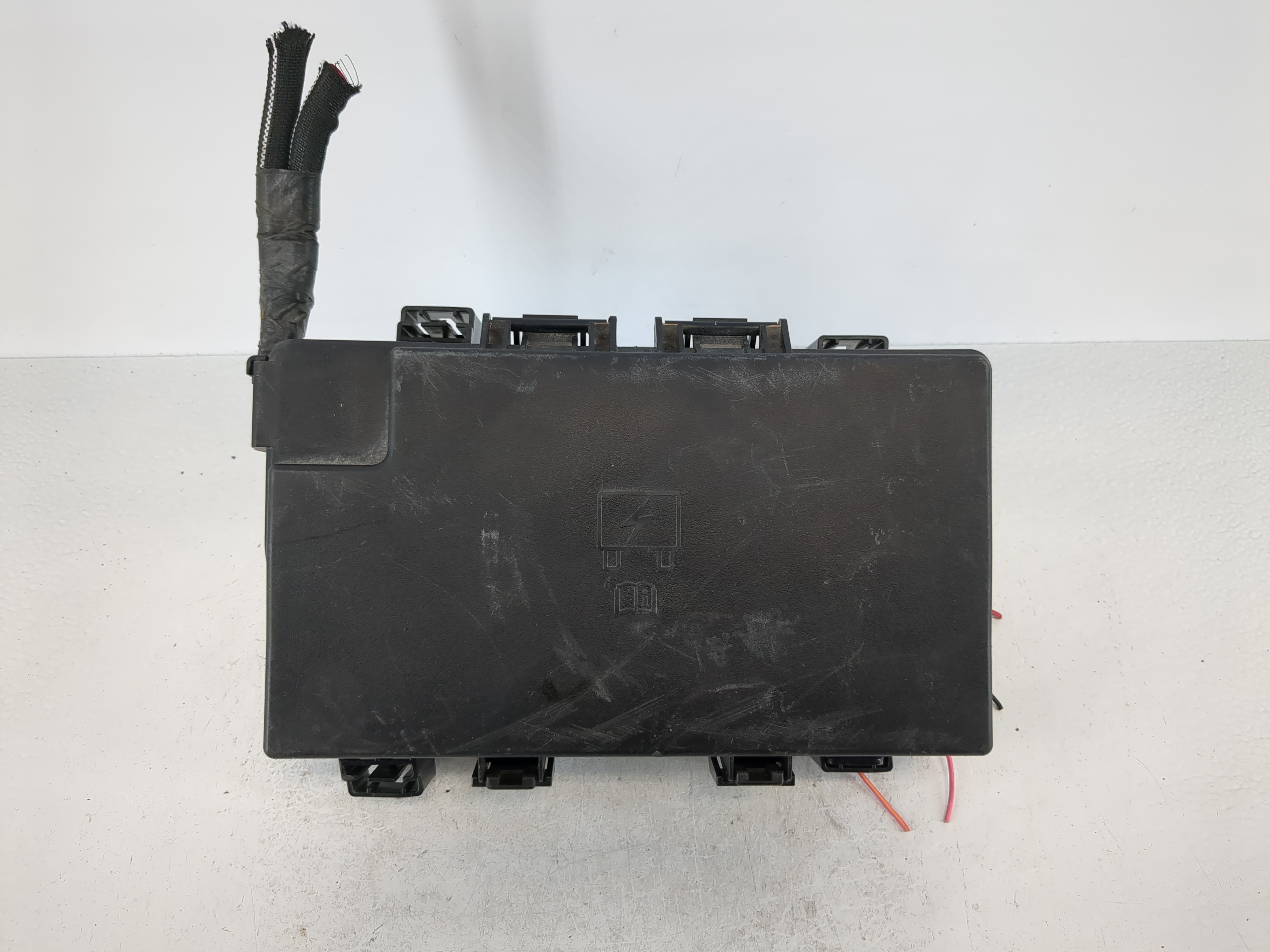 Picture of 2022 Dodge Durango Fusebox Fuse Box Relay Module 68500274aa 1099985