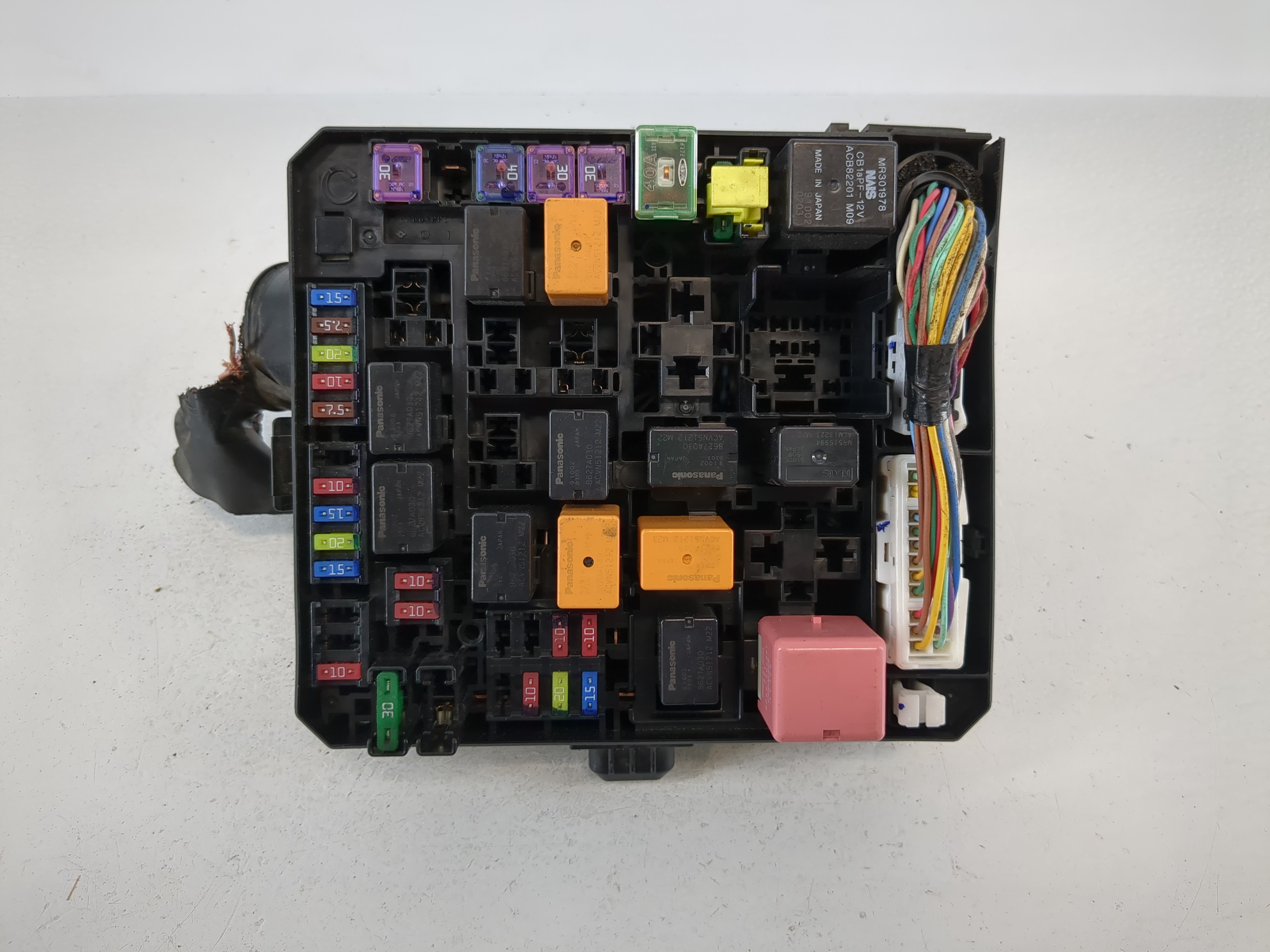 2012-2017 Mitsubishi Outlander Sport Fusebox Fuse Box Relay Module 1099989 - Oemusedautoparts1.com