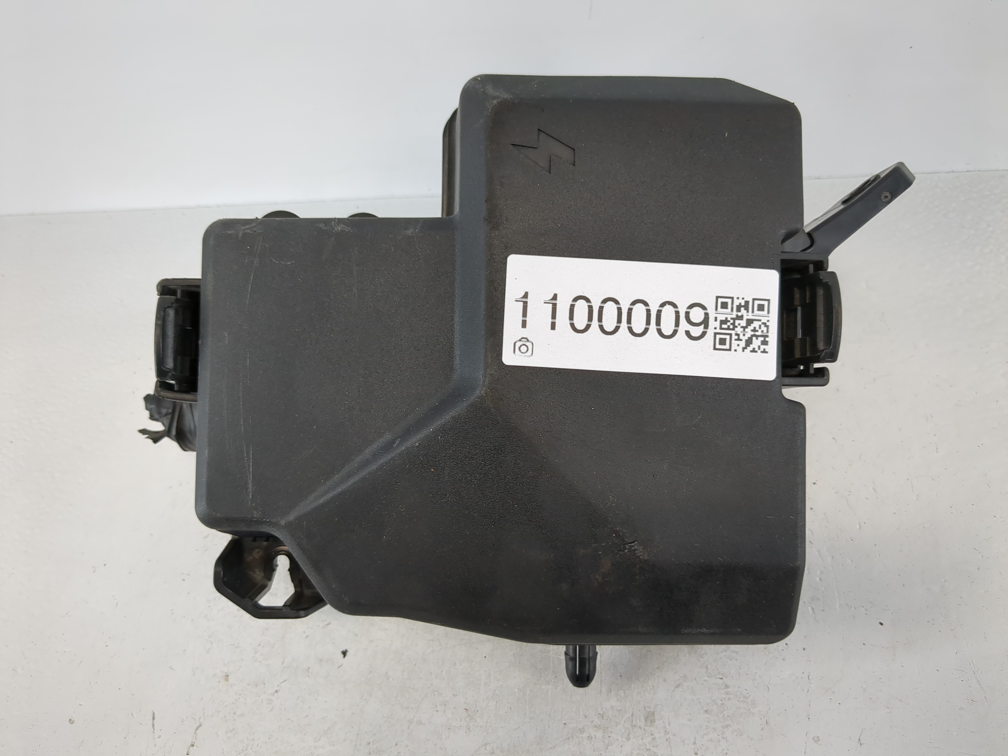 2021-2022 Hyundai Elantra Fusebox Fuse Box Relay Module 91956-aa020 1100009 - Oemusedautoparts1.com