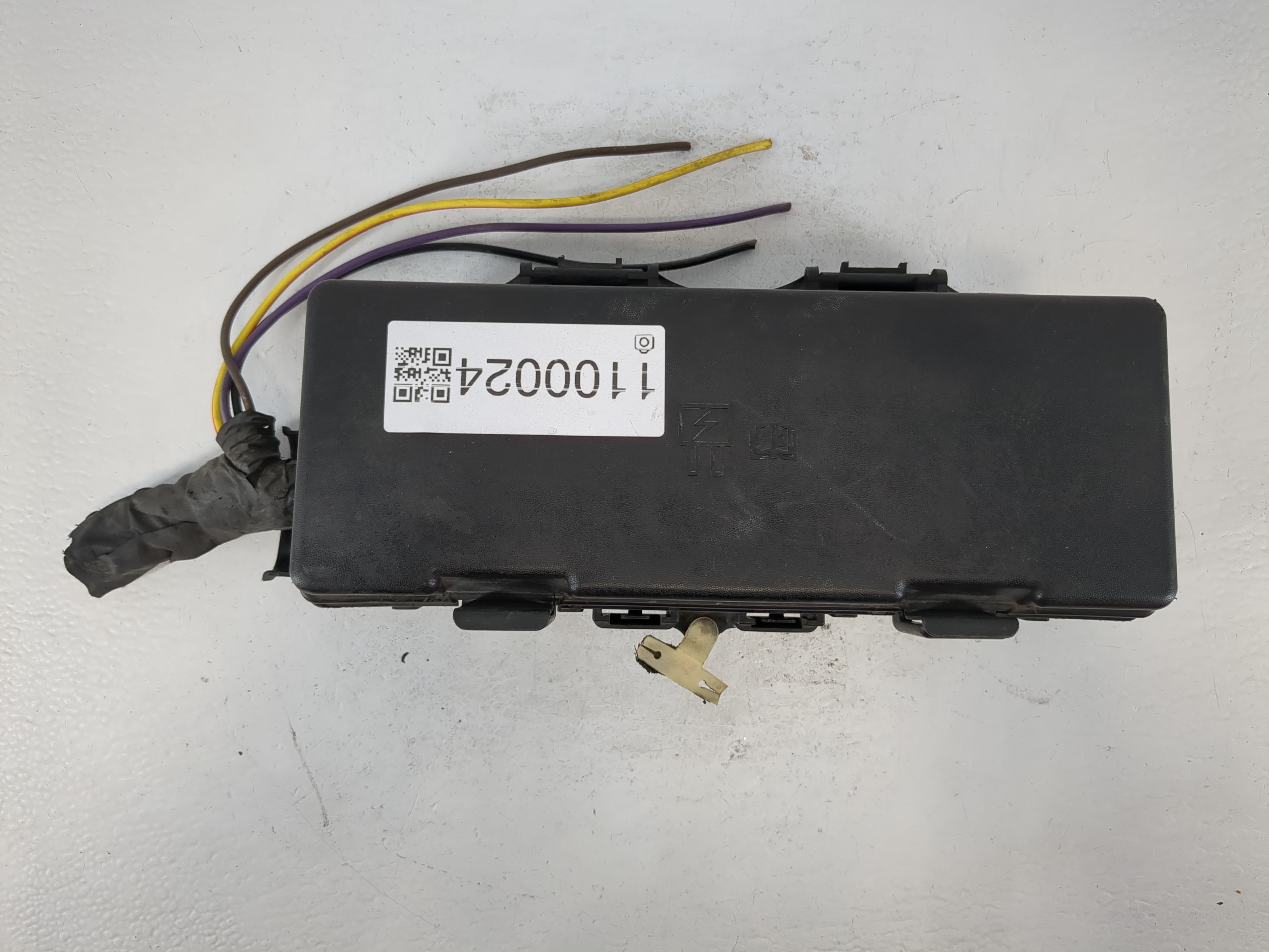 2011-2014 Ford F-150 Fusebox Fuse Box Relay Module 1100024 - Oemusedautoparts1.com