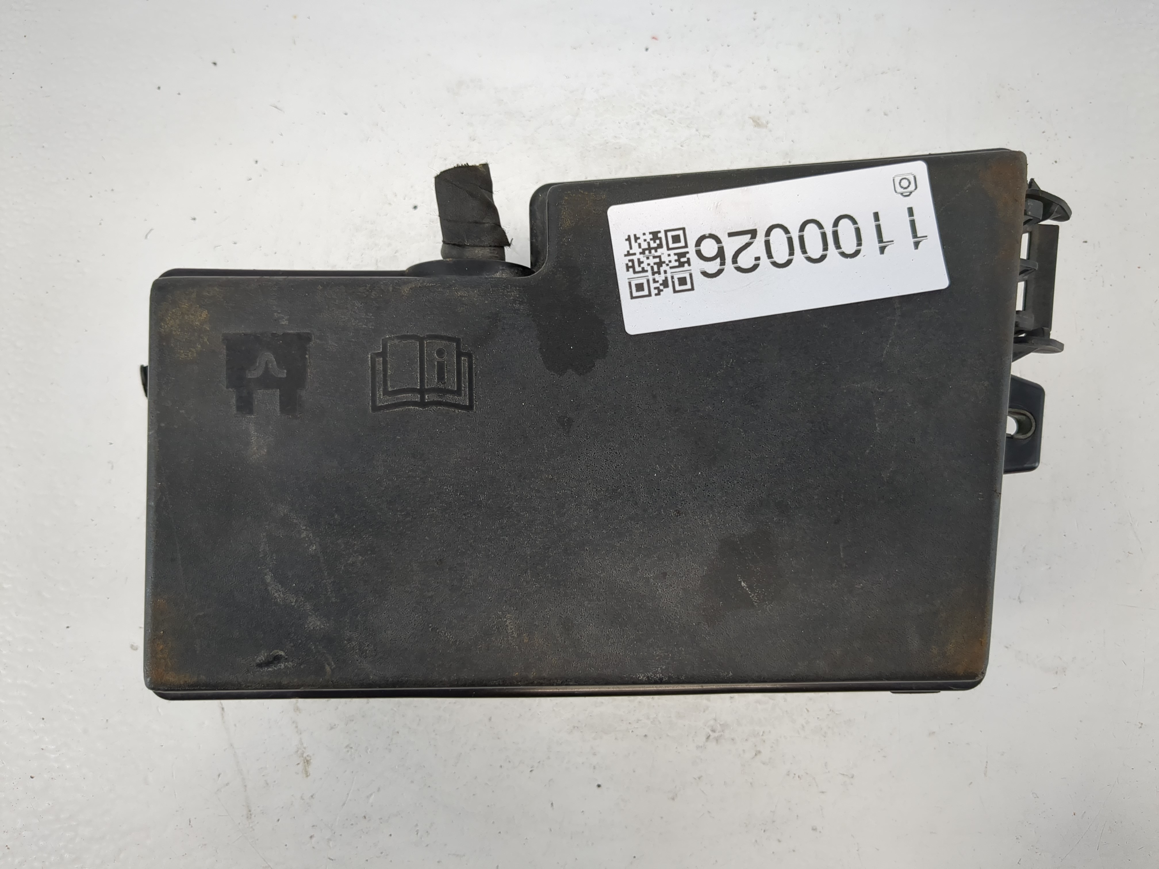2013-2016 Ford Escape Fusebox Fuse Box Relay Module Av6t-14a067-ac 1100026 - Oemusedautoparts1.com