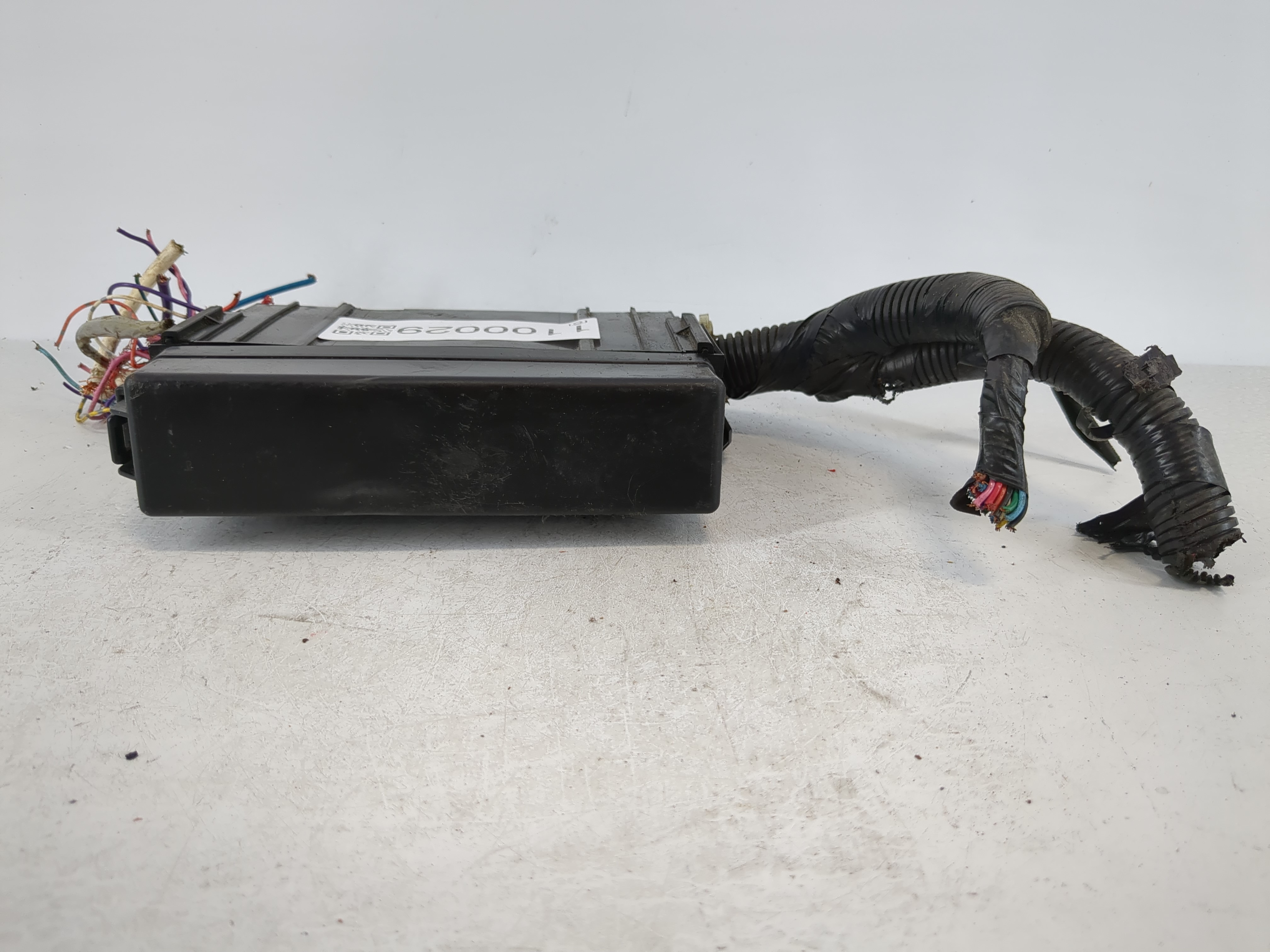 Picture of 2013-2019 Nissan Sentra Fusebox Fuse Box Relay Module 5ud0a 1100029