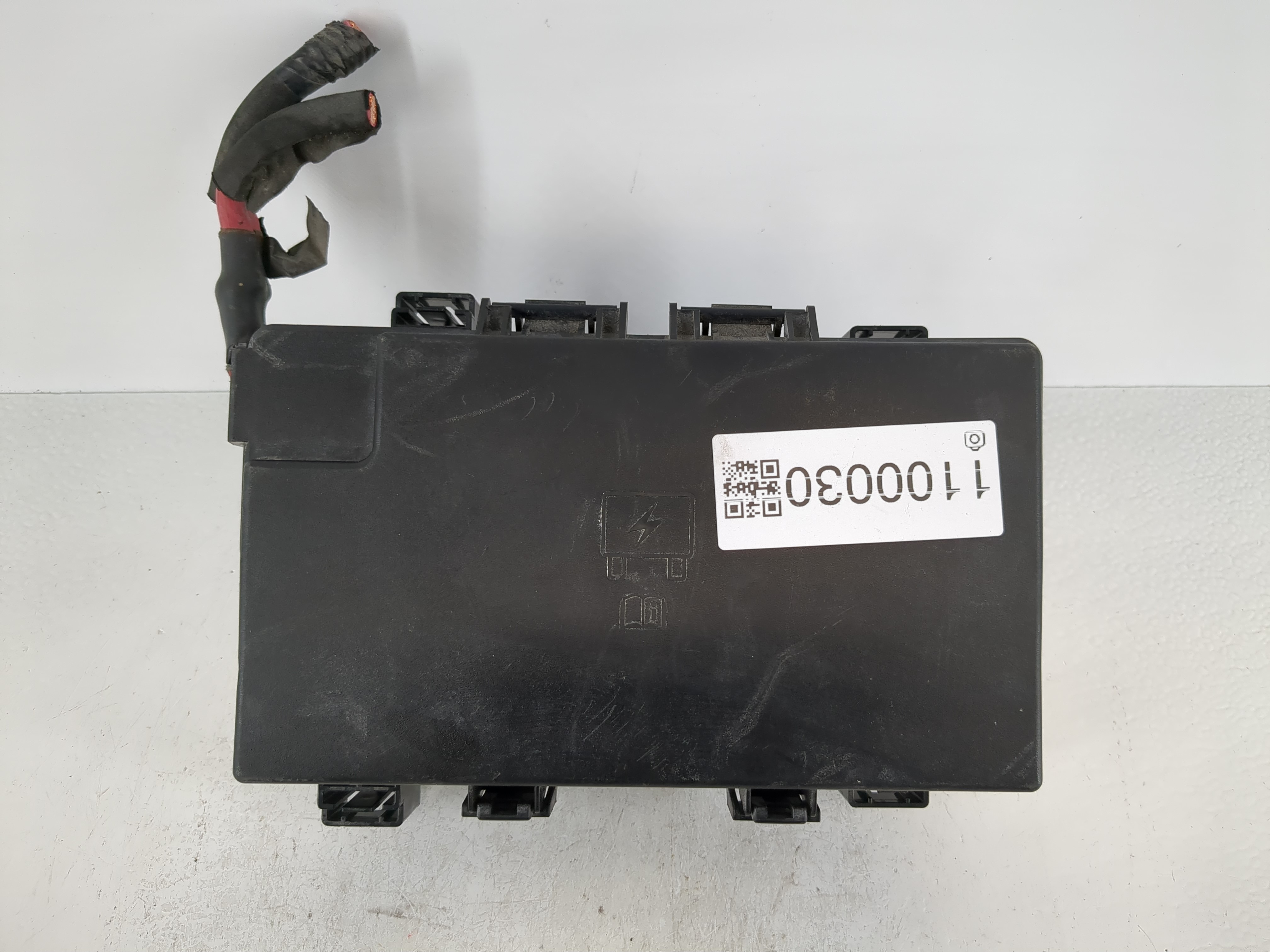 Picture of 2015 Dodge Durango Fusebox Fuse Box Relay Module P68242830ae 1100030