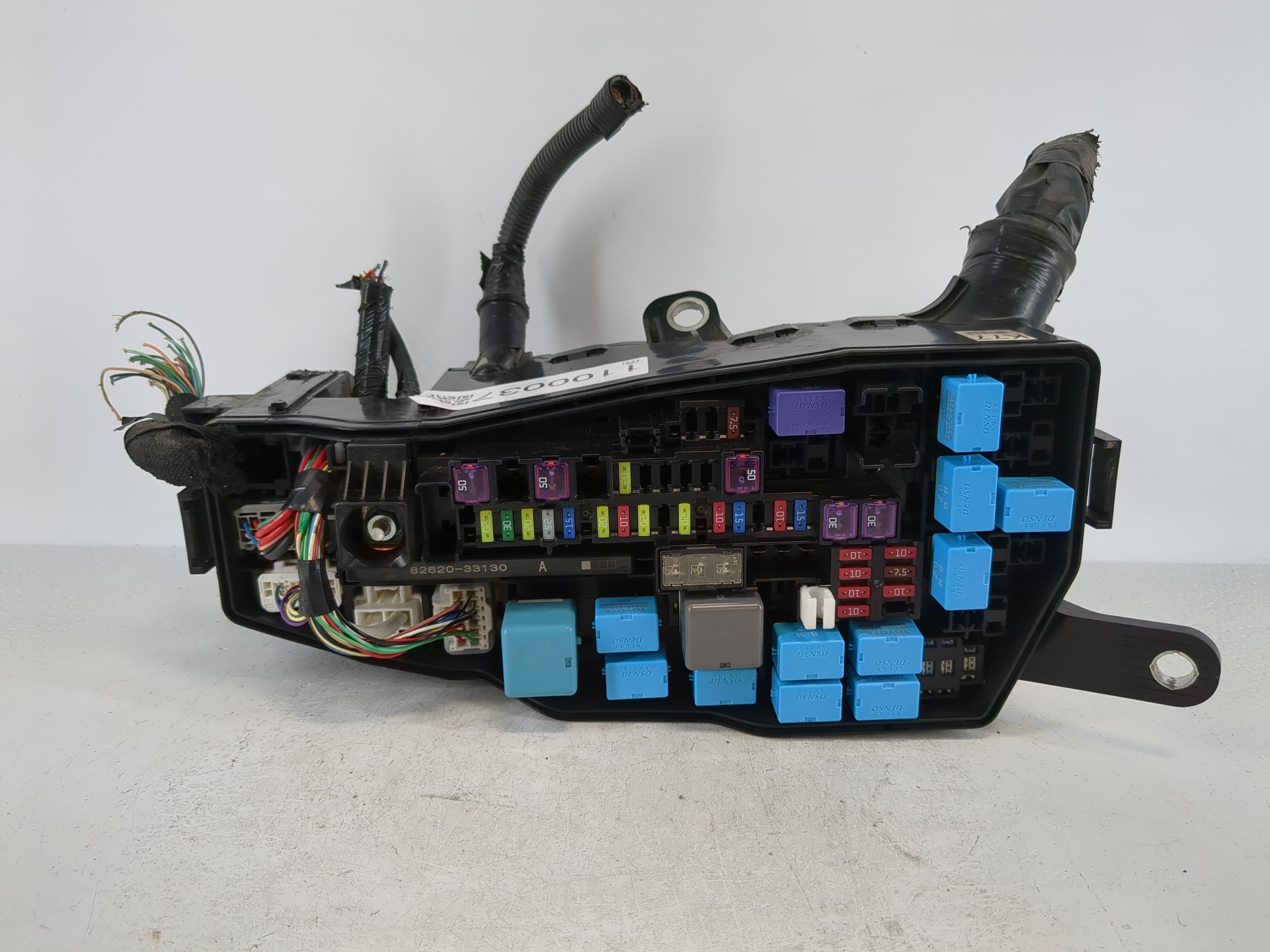 2016-2018 Toyota Rav4 Fusebox Fuse Box Relay Module 82620-33130 1100037 - Oemusedautoparts1.com