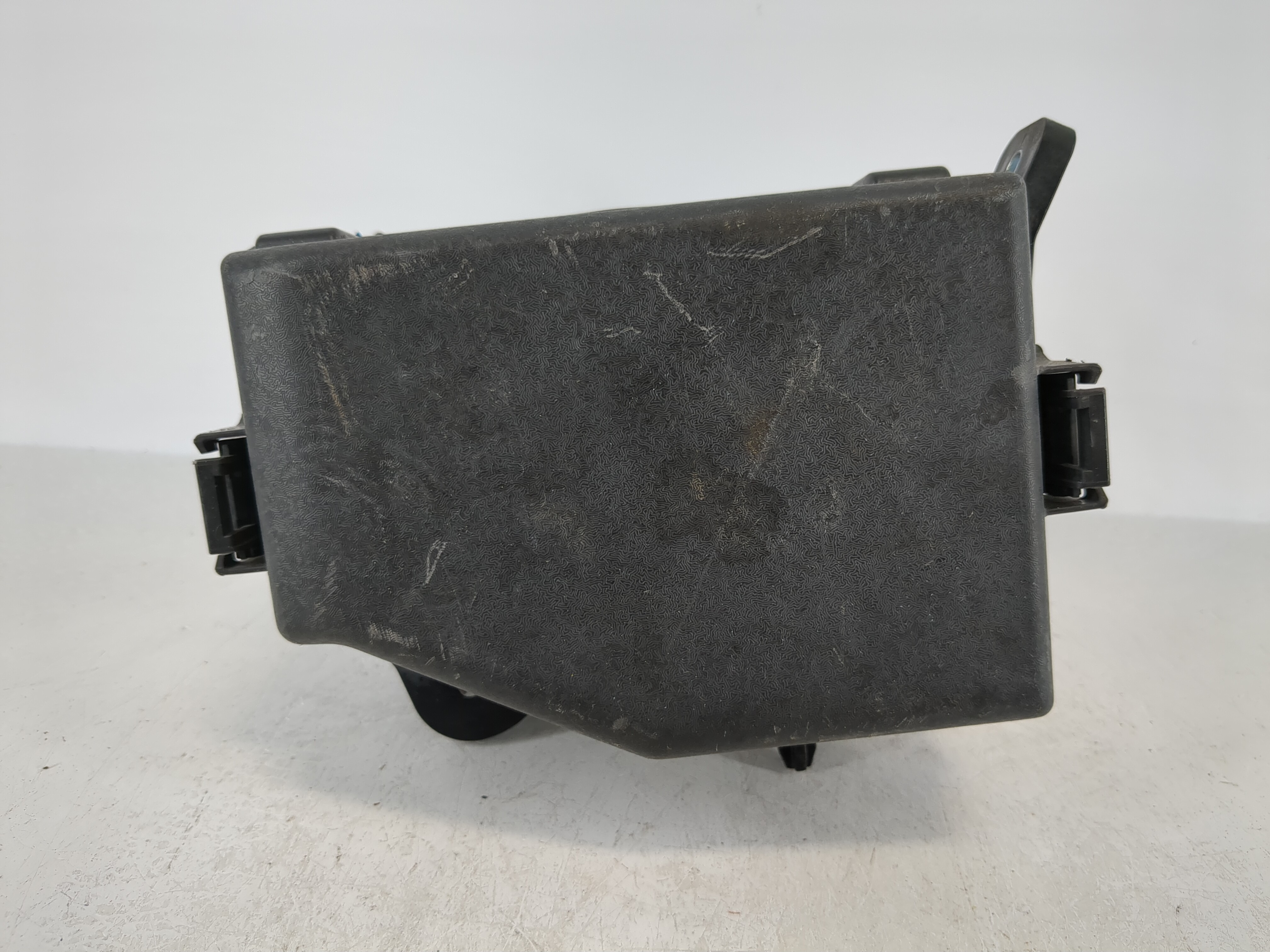 2015-2017 Hyundai Accent Fusebox Fuse Box Relay Module 91420-1r500 1100058 - Oemusedautoparts1.com
