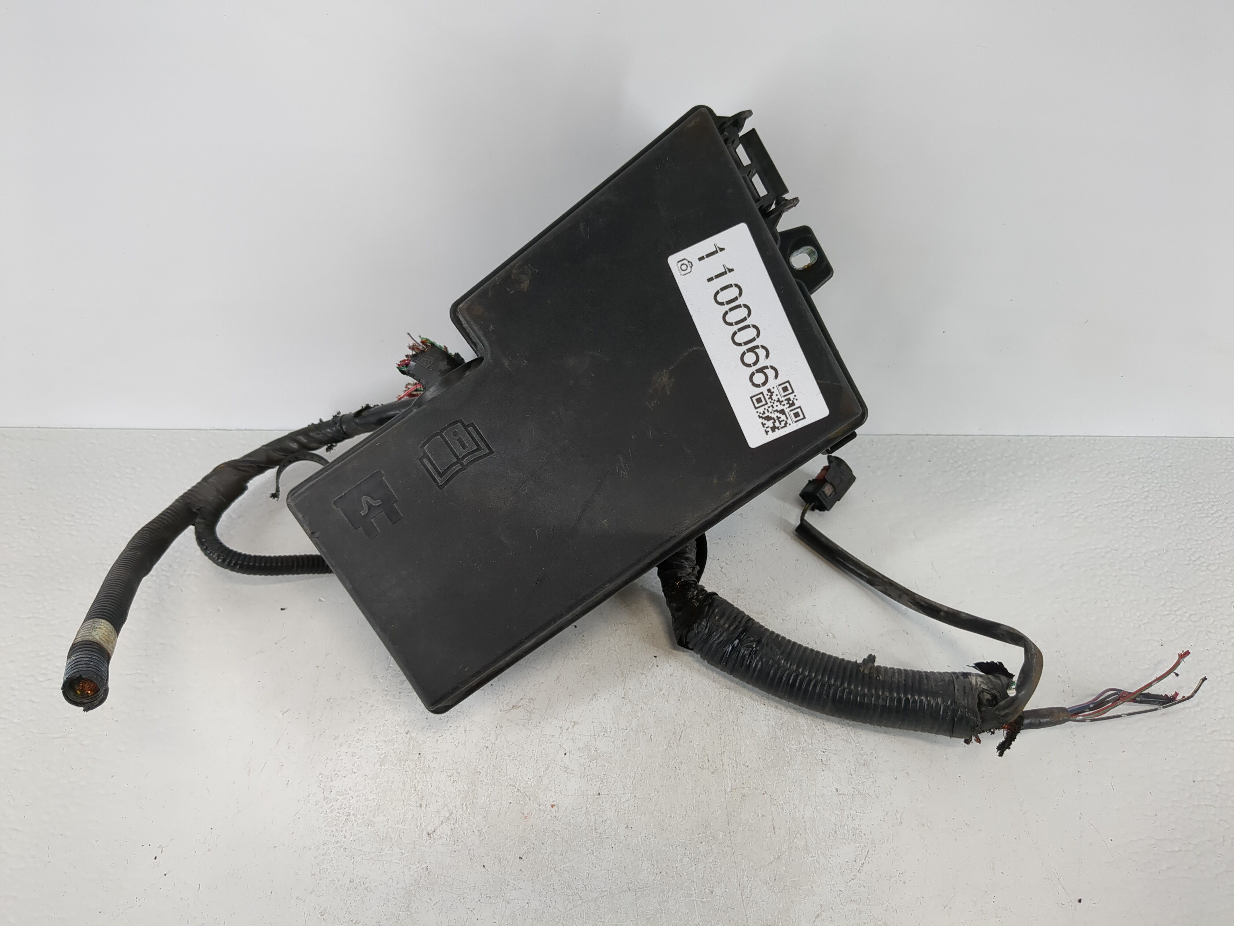2010-2012 Mazda Cx-7 Fusebox Fuse Box Relay Module 518818109 1100066 - Oemusedautoparts1.com