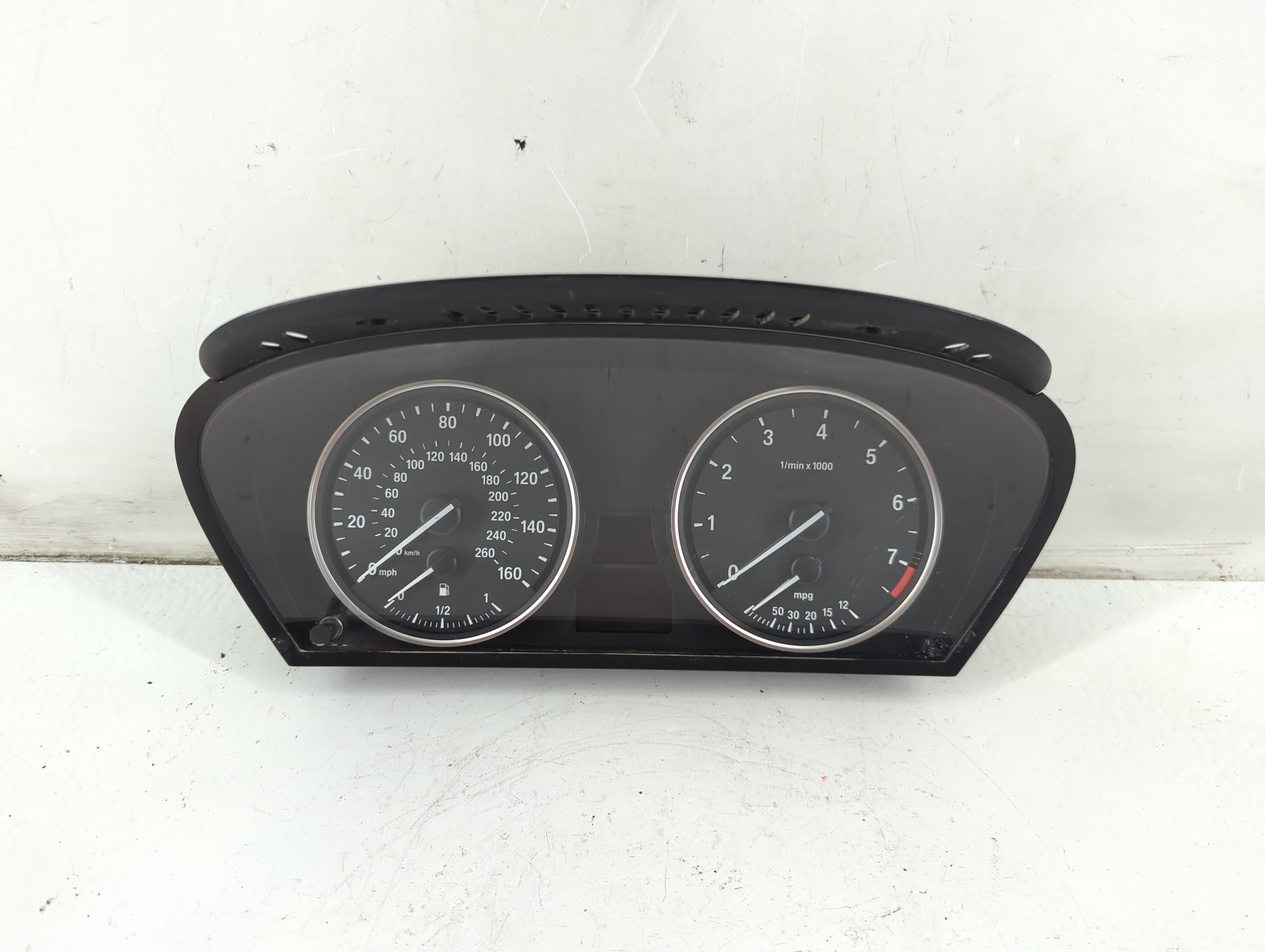 Picture of 2008-2010 Bmw 535i Speedometer Instrument Cluster Gauges 62 10 9 177 259 1100115