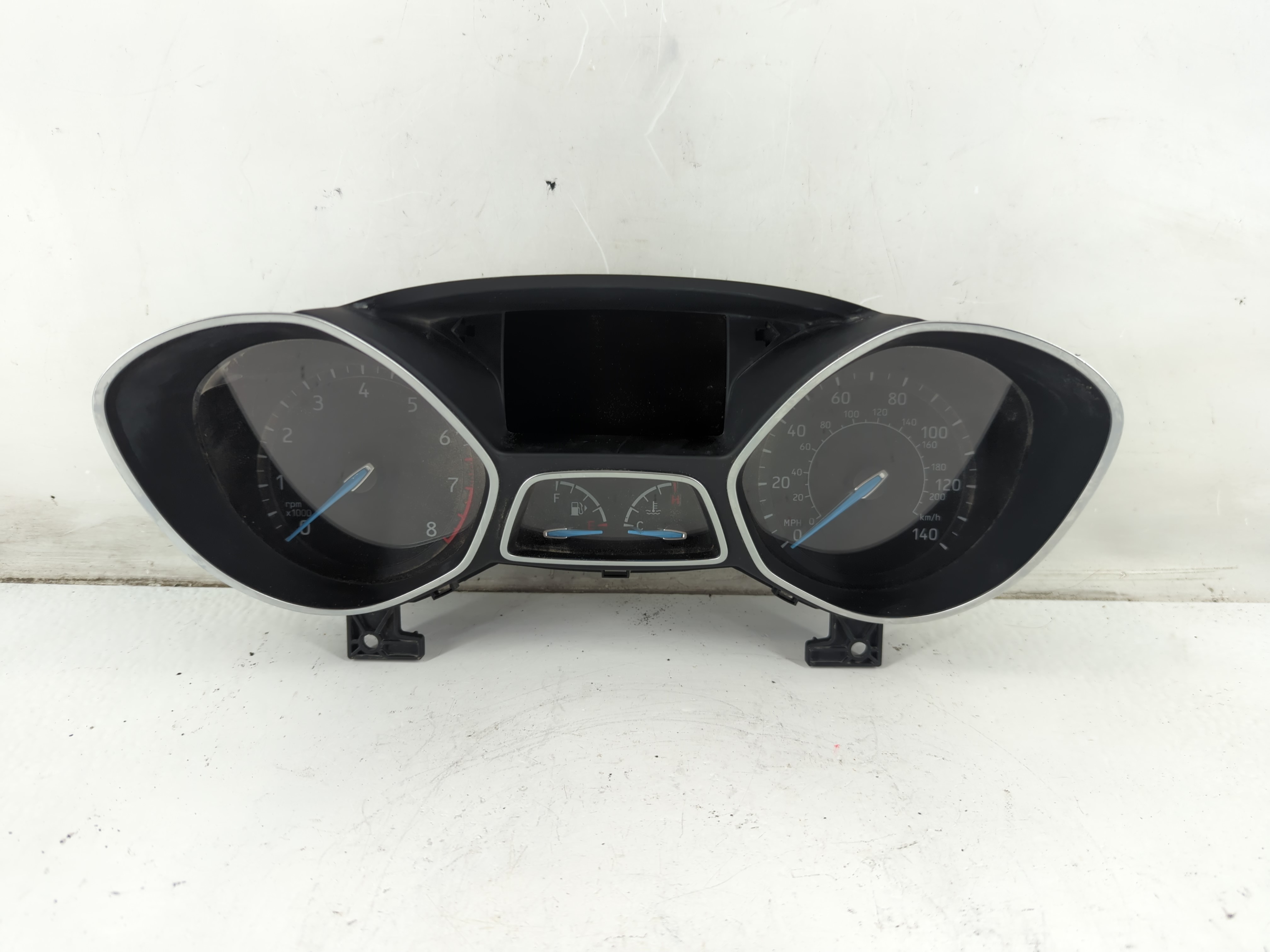 2017-2018 Ford Focus Speedometer Instrument Cluster Gauges 1100117 - Oemusedautoparts1.com