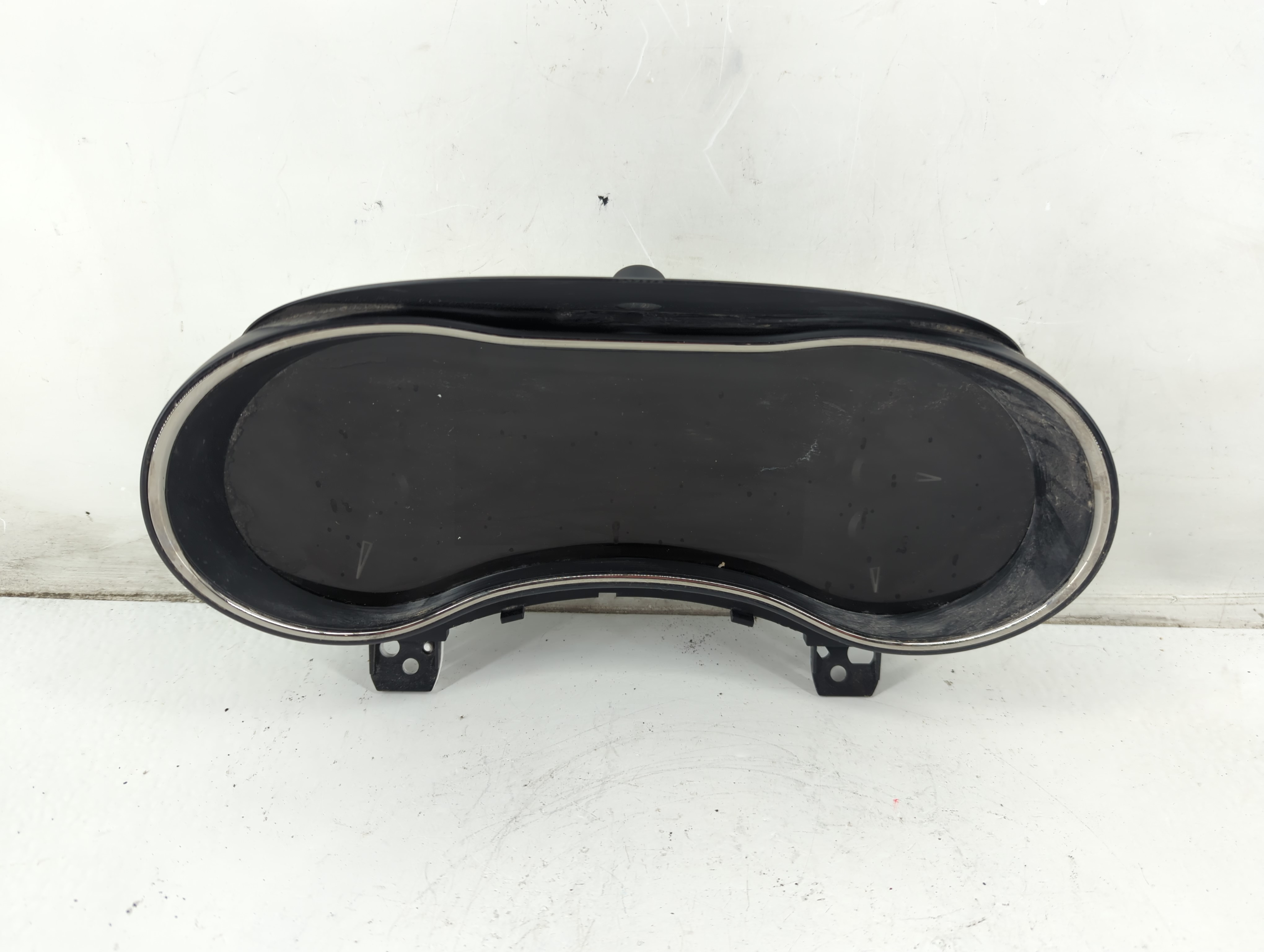 2019-2019 Dodge Durango Speedometer Instrument Cluster Gauges 68402438ab 1100122 - Oemusedautoparts1.com