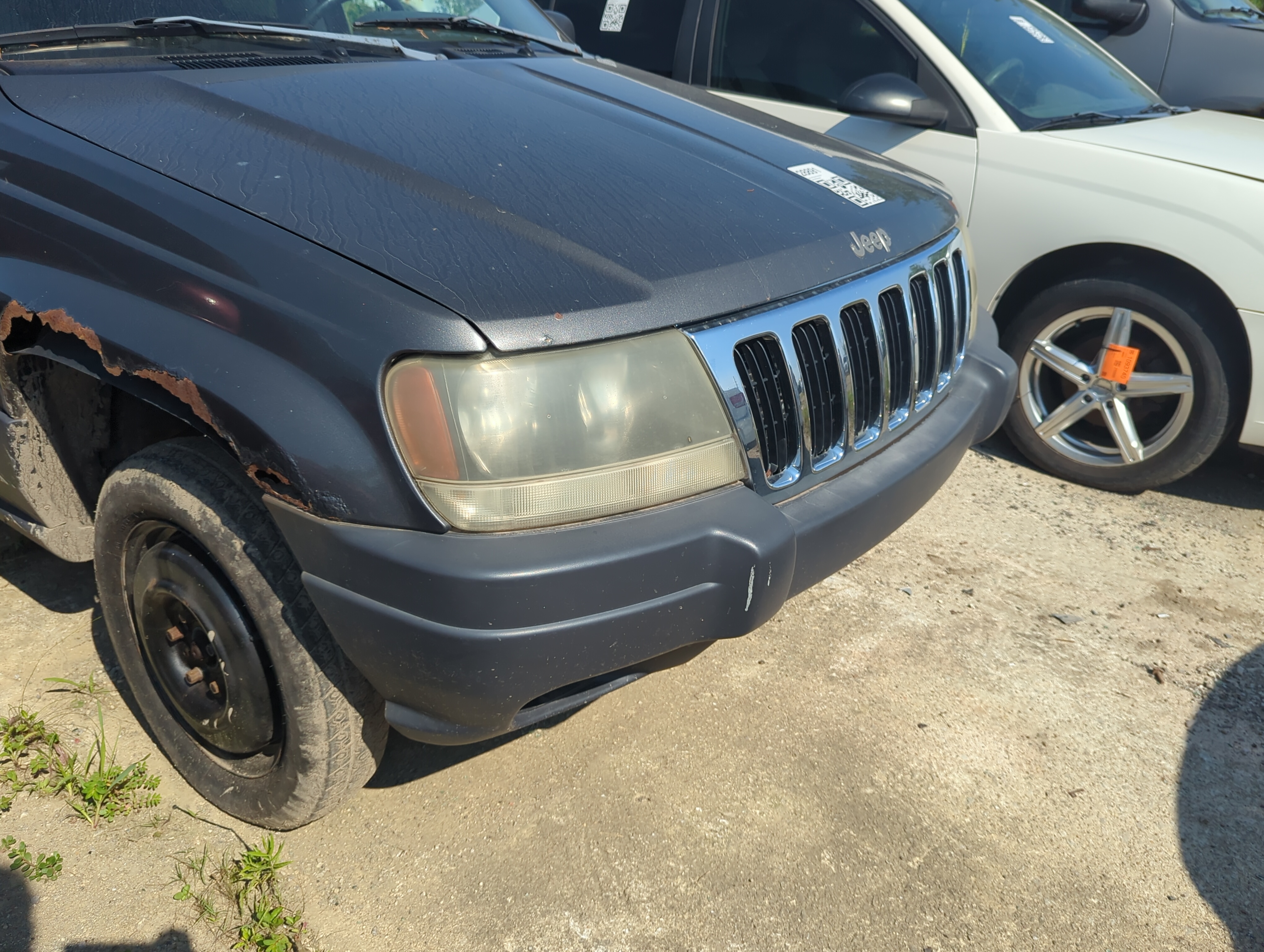 Picture of 2001-2003 Jeep Grand Cherokee Front Bumper - Oem 1100549