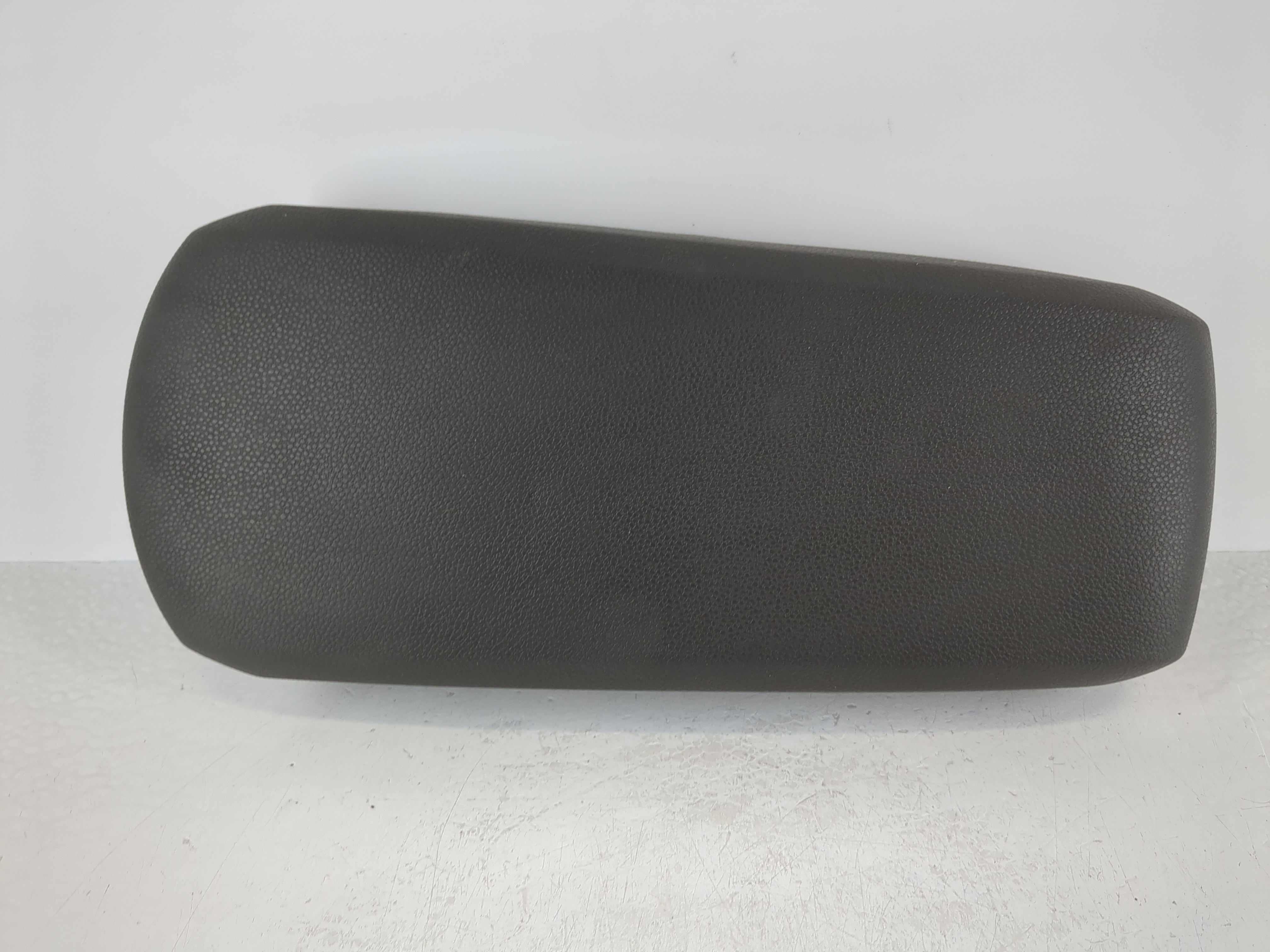 2008-2011 Ford Focus Center Console Armrest Cover Lid Black 1100633 - Oemusedautoparts1.com