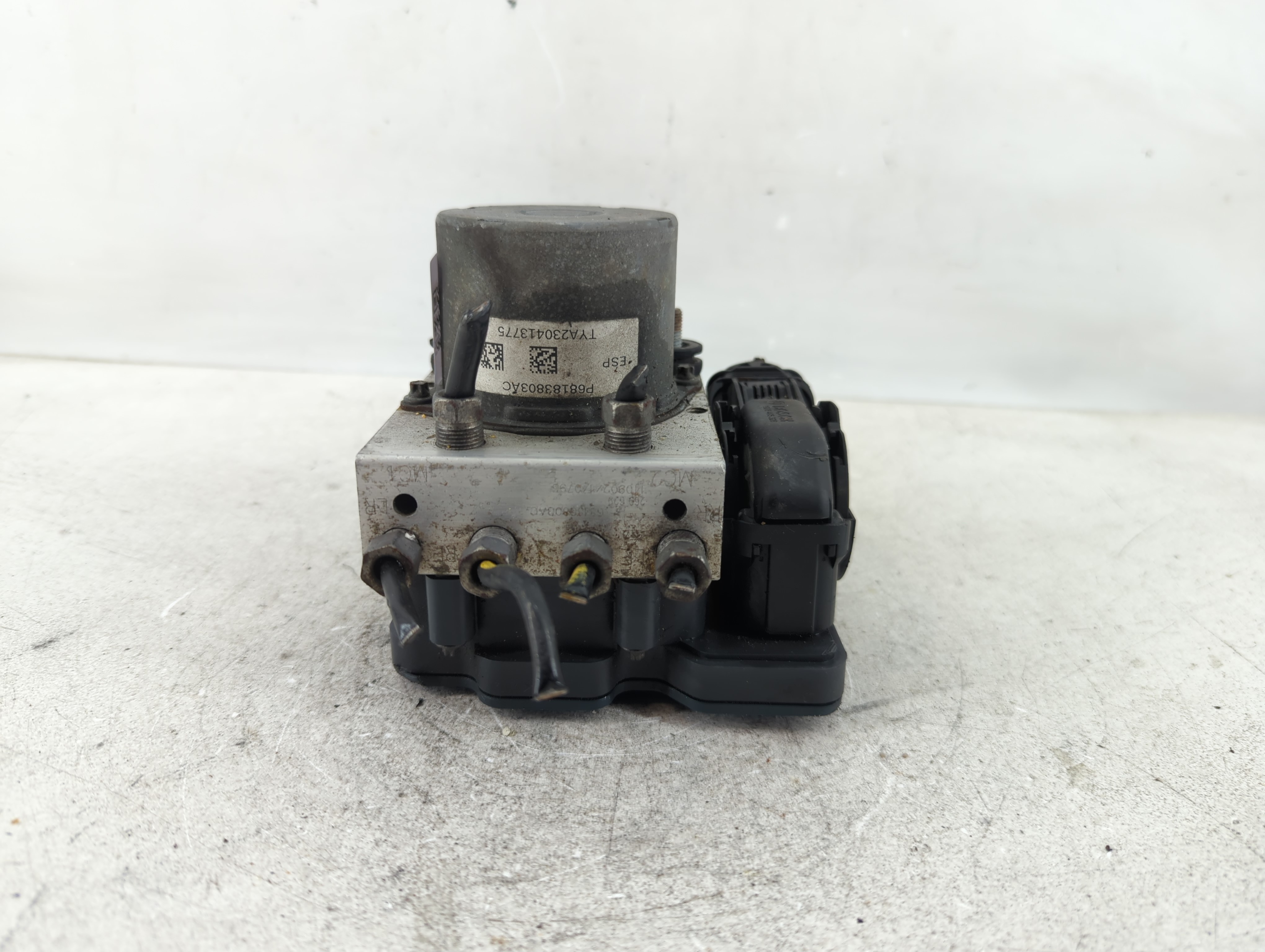 Dodge Caravan Abs Pump Control Module 1100641 - Oemusedautoparts1.com