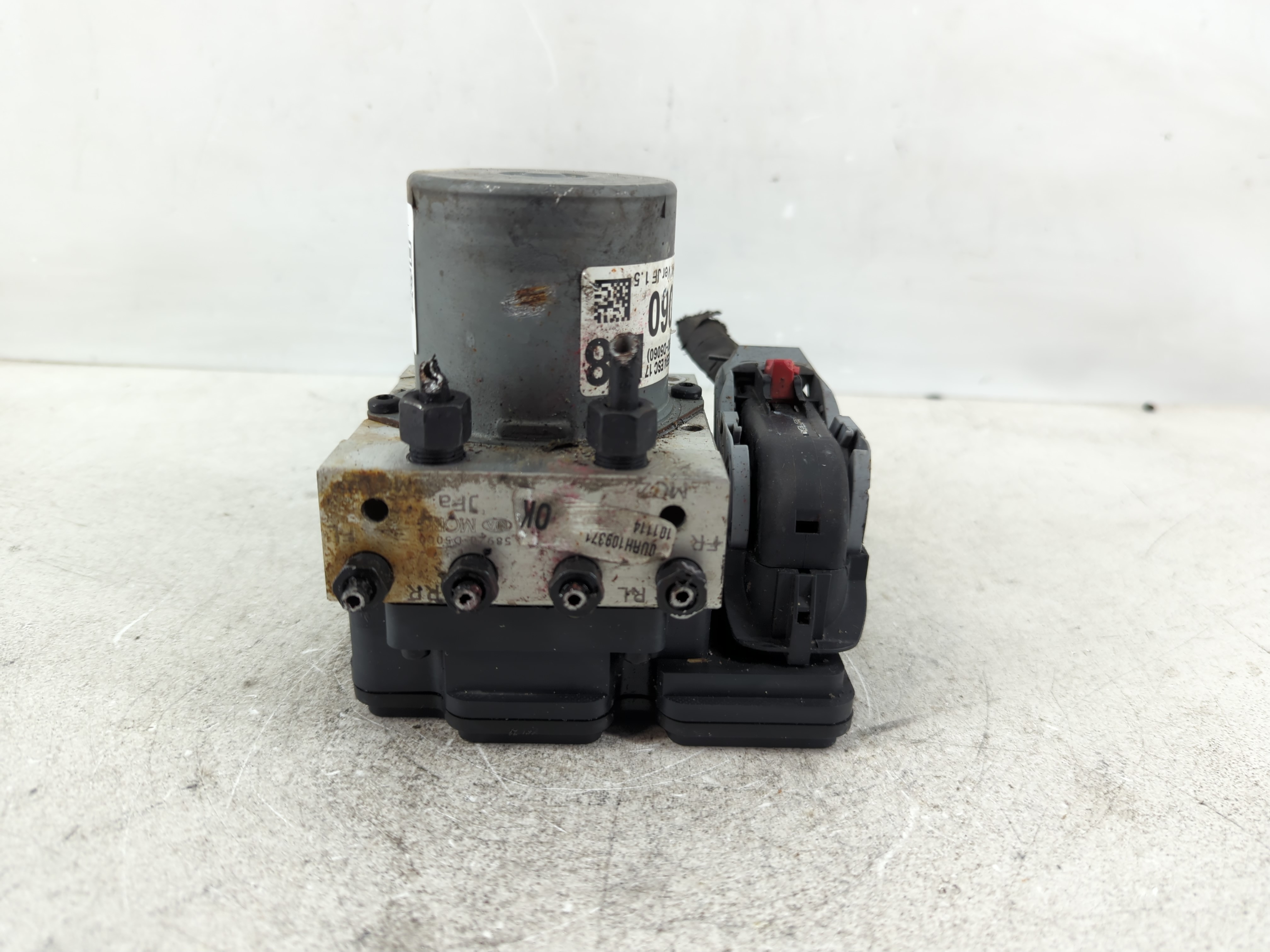 Picture of 2017-2018 Kia Optima Abs Pump Control Module 1100699