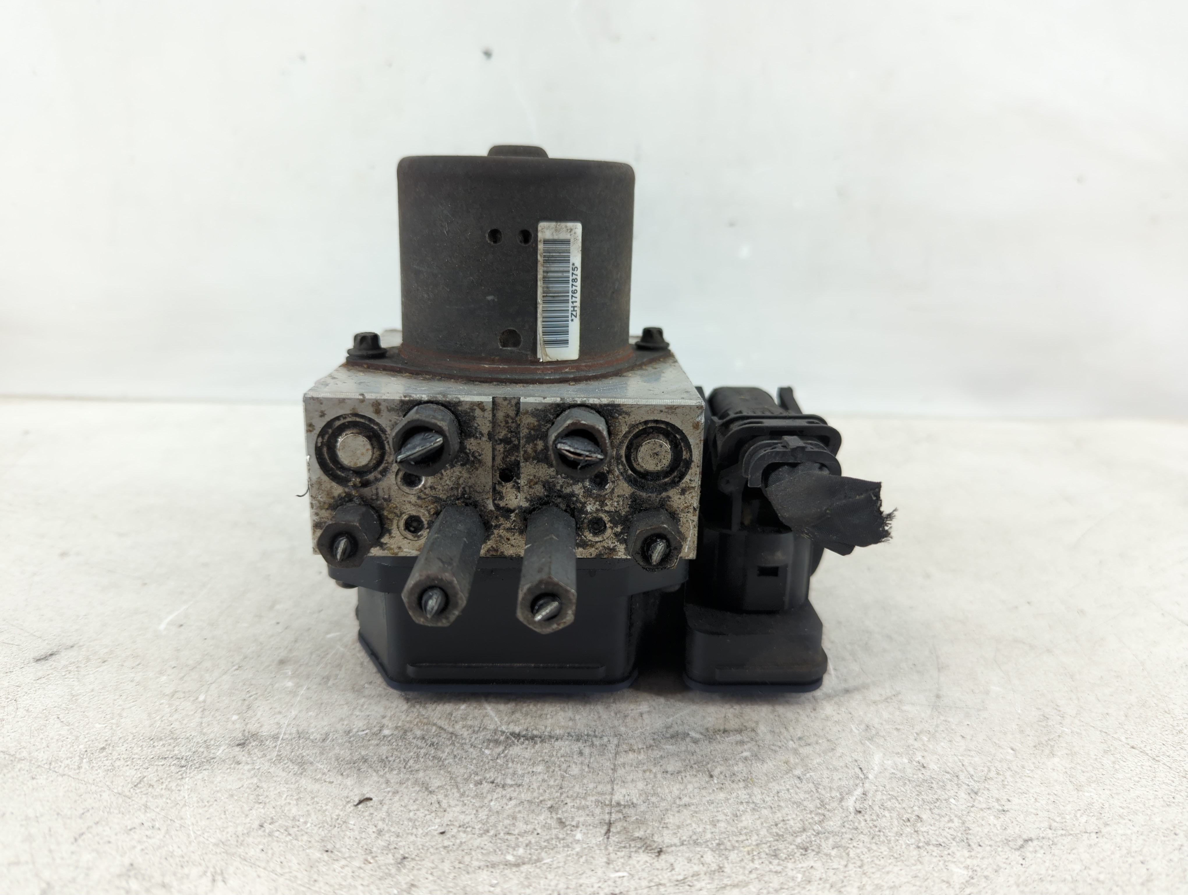 2013-2014 Jeep Grand Cherokee Abs Pump Control Module 1100738 - Oemusedautoparts1.com