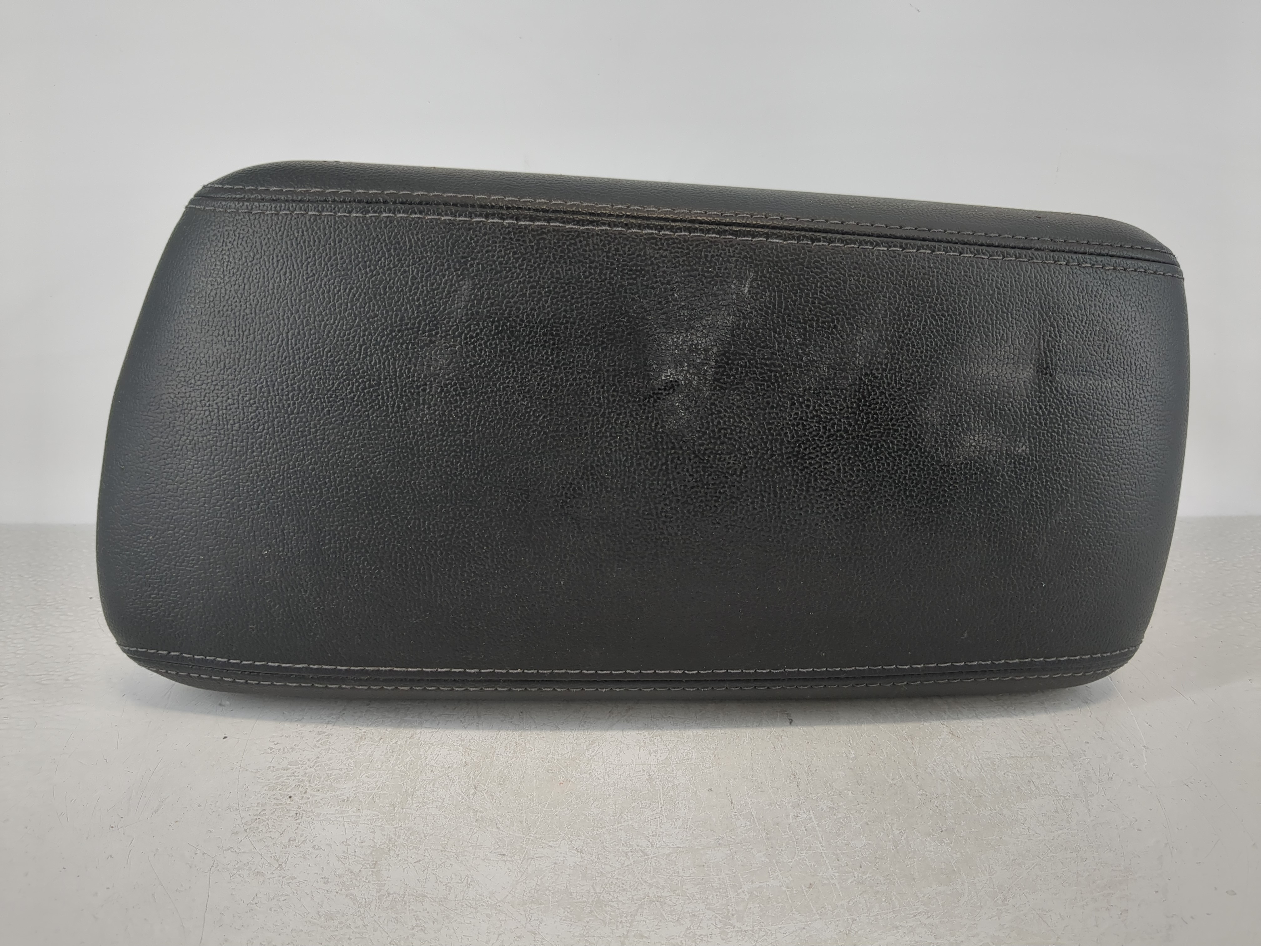 Picture of 2016-2020 Kia Optima Center Console Armrest Cover Lid Black 1100739