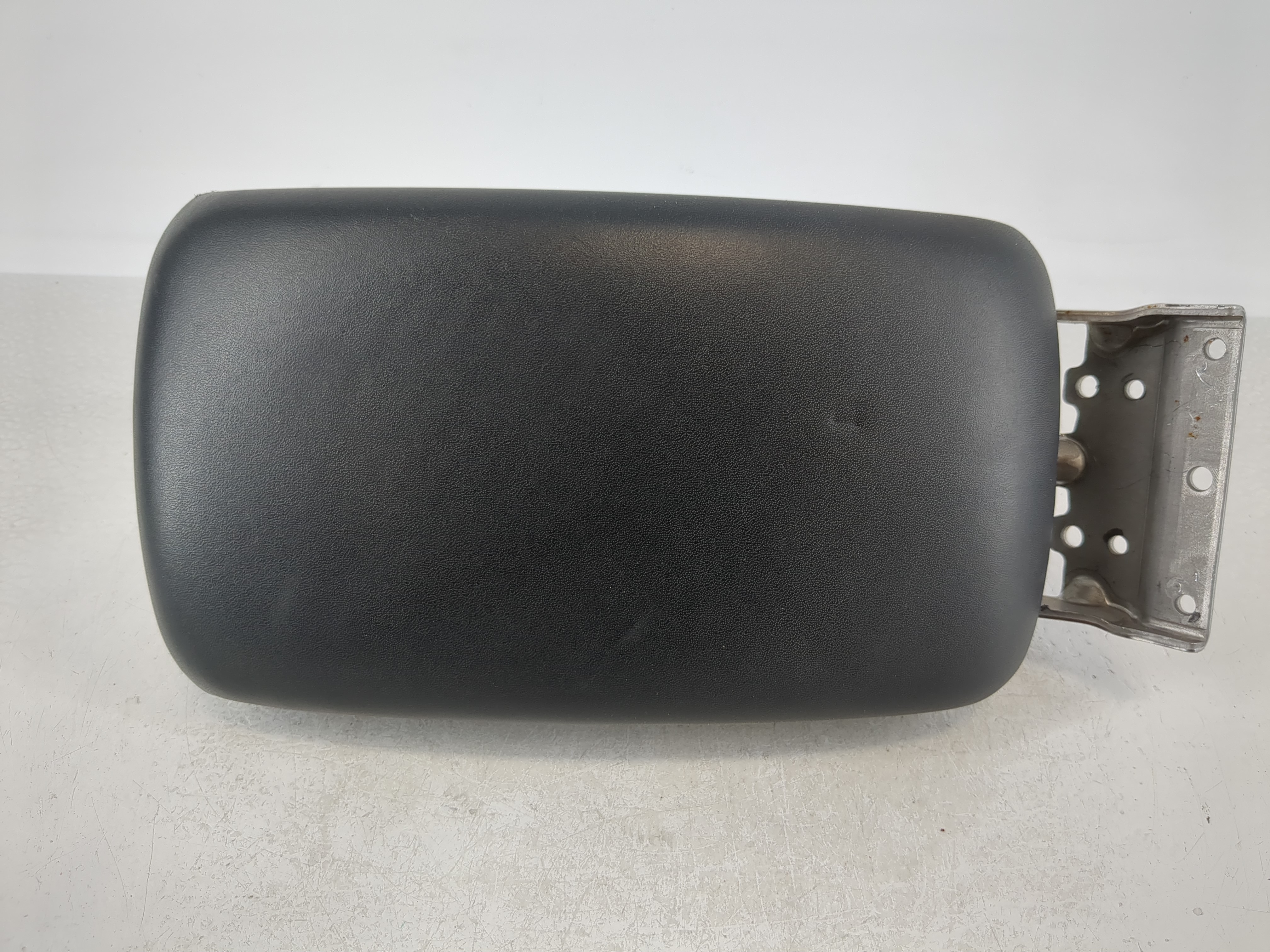 Picture of 2020-2020 Hyundai Venue Center Console Armrest Cover Lid Black 1100872
