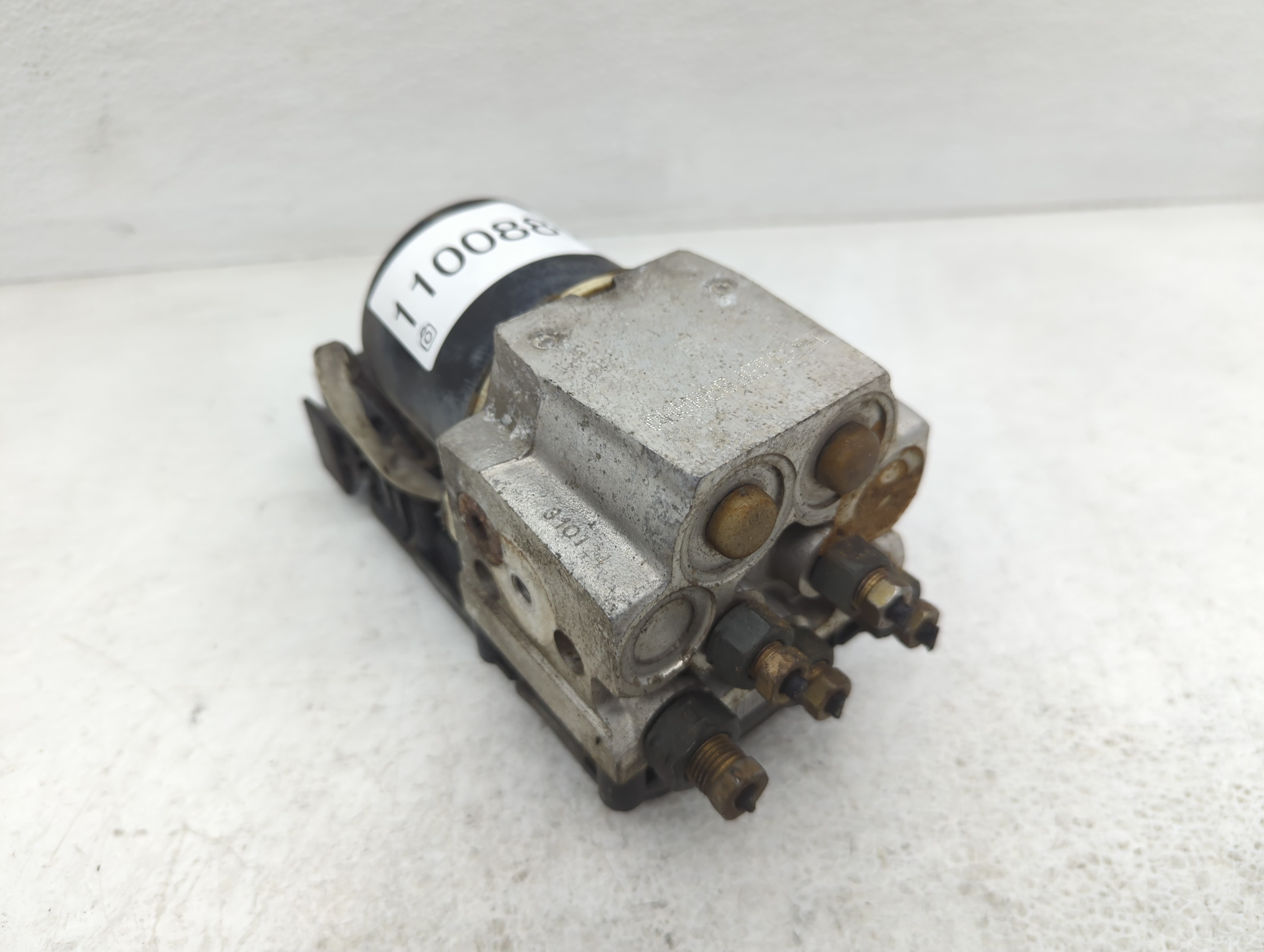 Picture of Ford Ford F150 Pickup Abs Pump Control Module 1100881